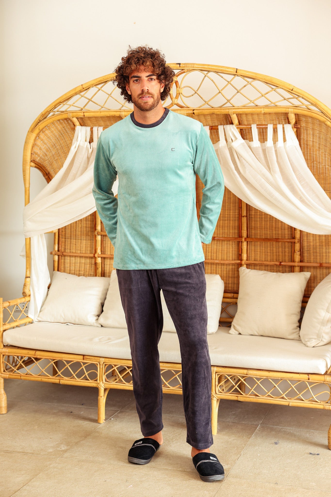 بيجامات رجالي