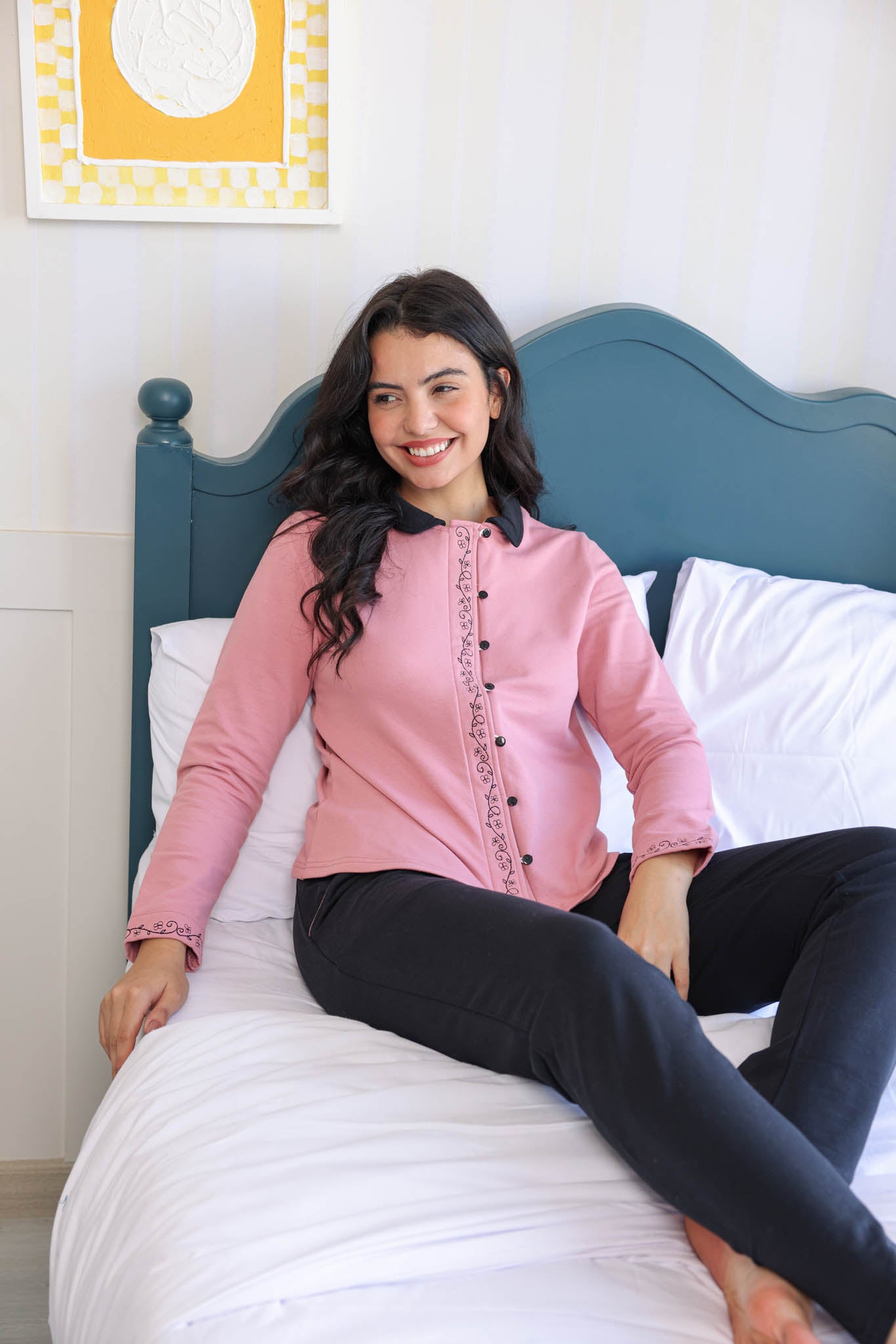 بيجاما ميلتون كلاسيك بزراير بندا مطرزه