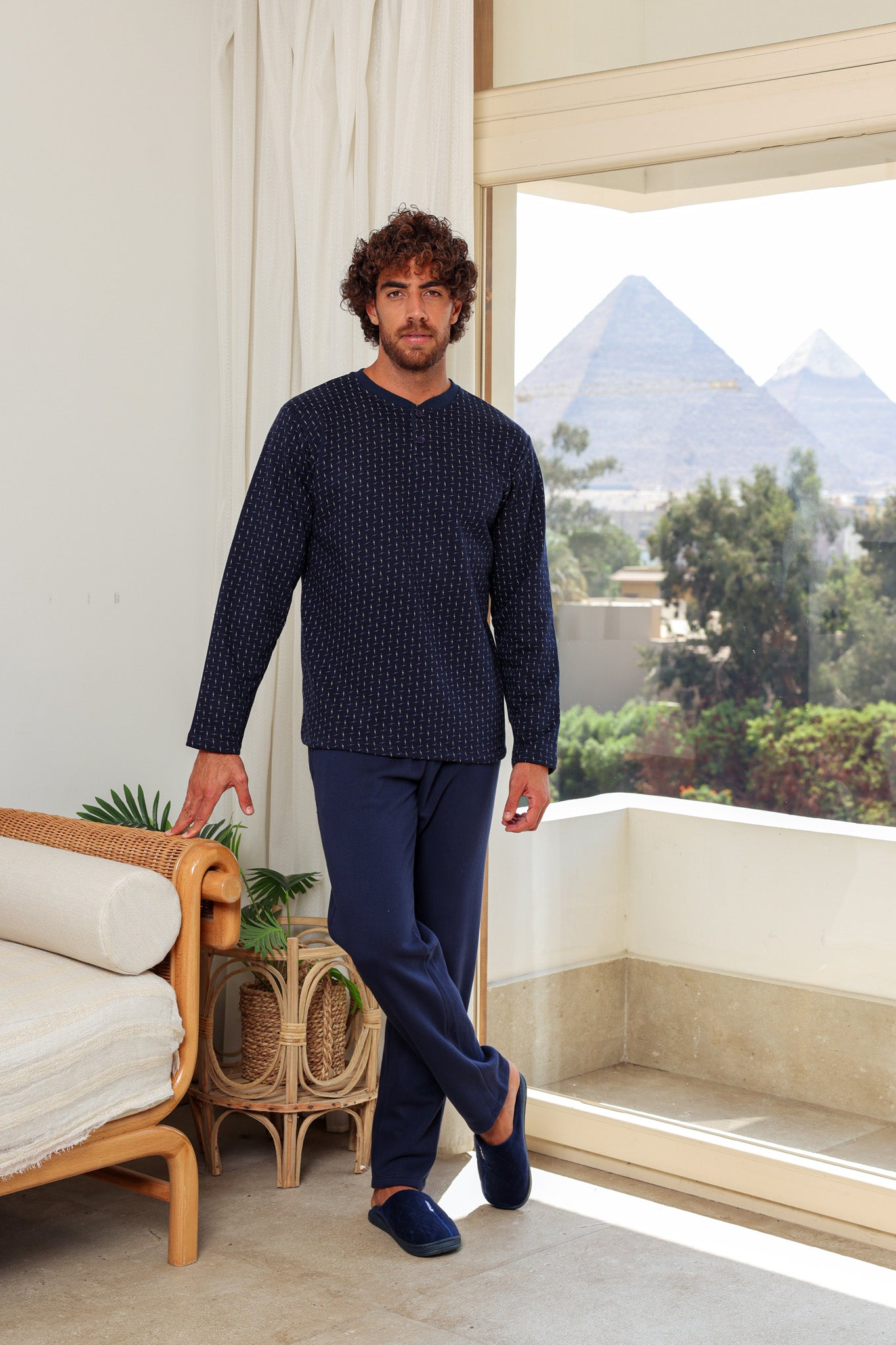 بيجاما ميلتون بندا بزراير مطبوع روتاري