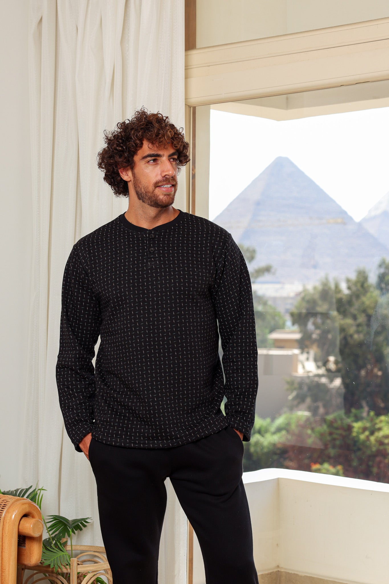 بيجاما ميلتون بندا بزراير مطبوع روتاري