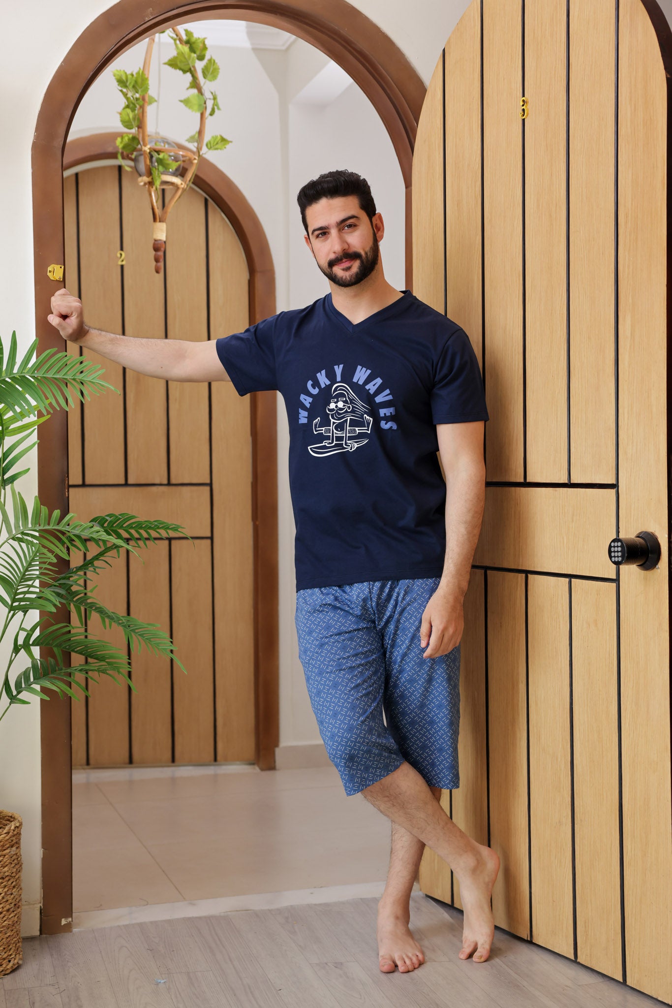 بيجاما نص كم wacky waves بنتاكور