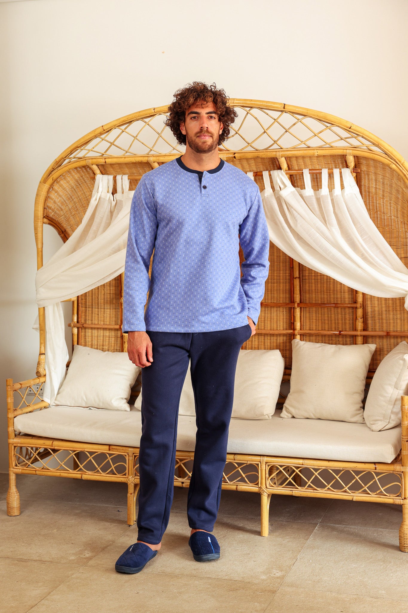 بيجاما ميلتون بندا بزراير مطبوع روتاري