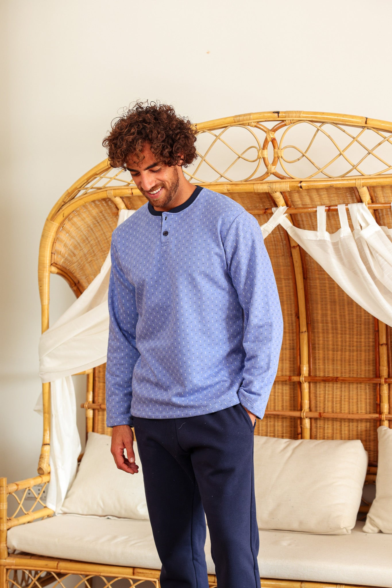 بيجاما ميلتون بندا بزراير مطبوع روتاري