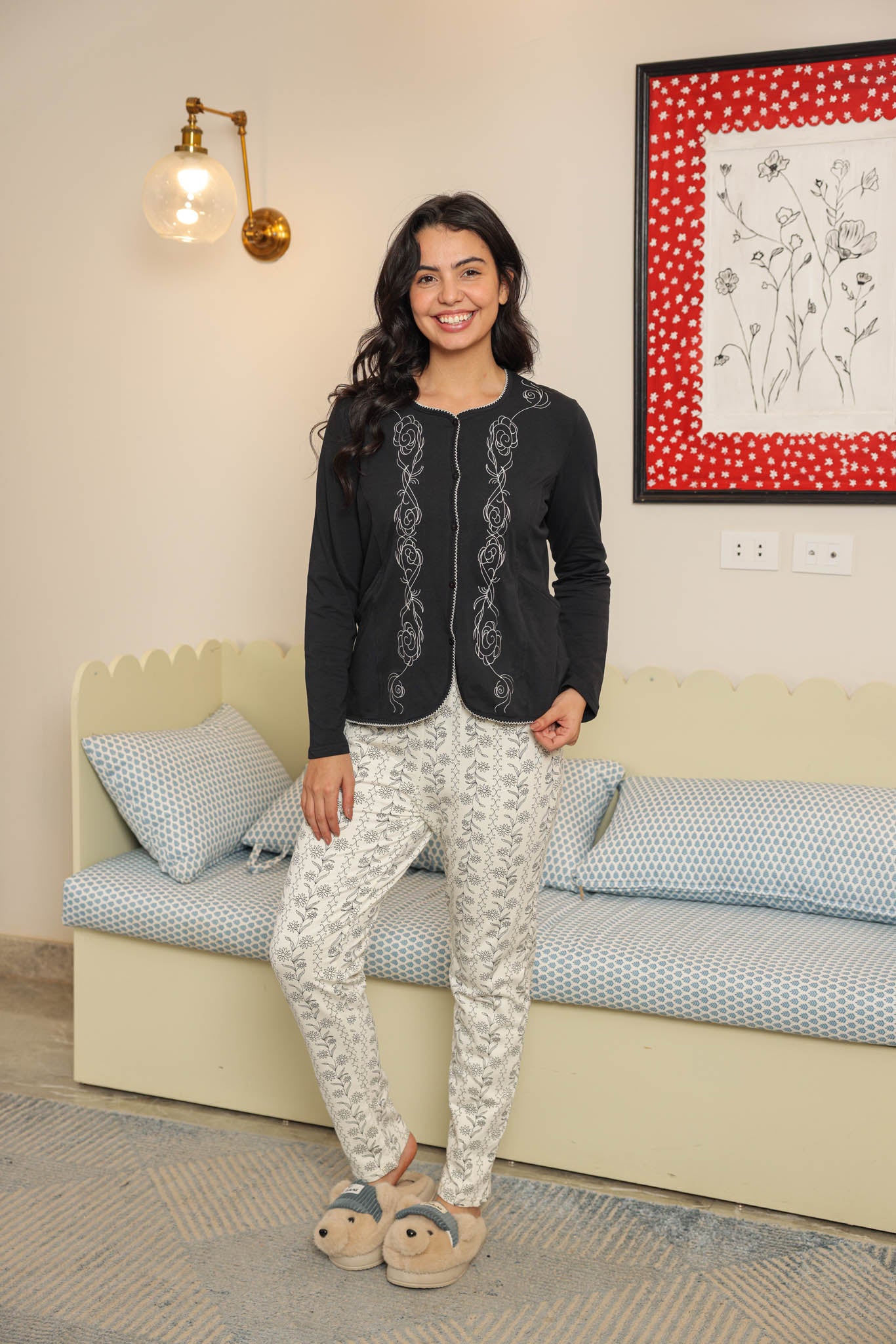 بيجاما ميلتون كلاسيك بزراير مطرز