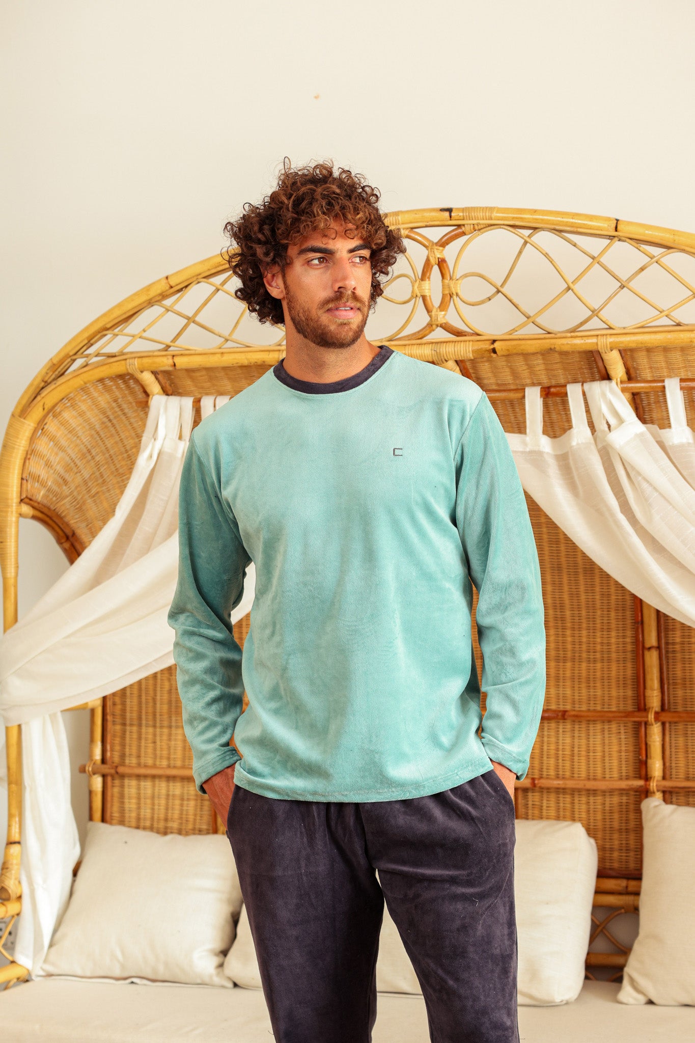 بيجاما قطيفه ساده