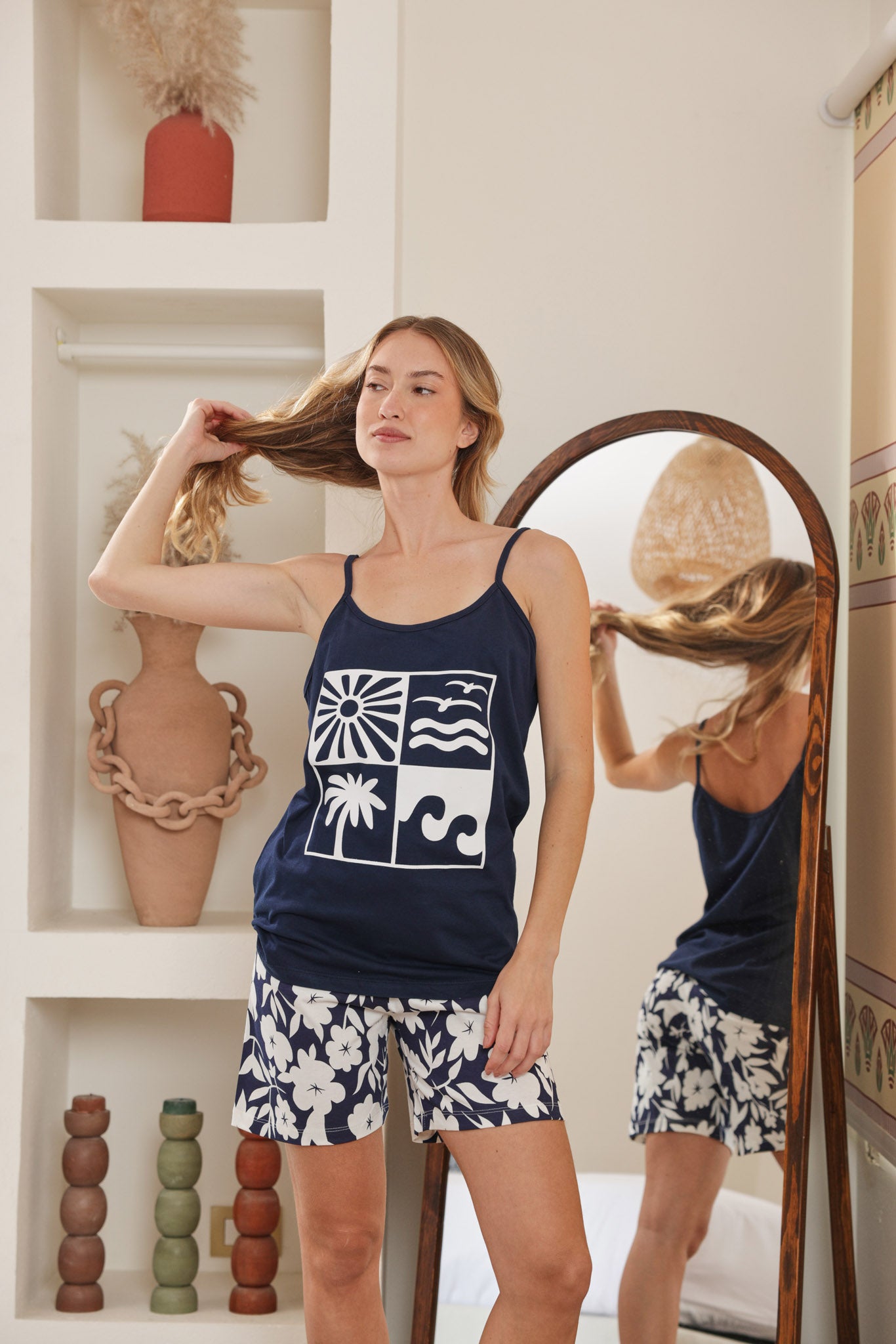 بيجاما حماله شورت مطبوع ورد