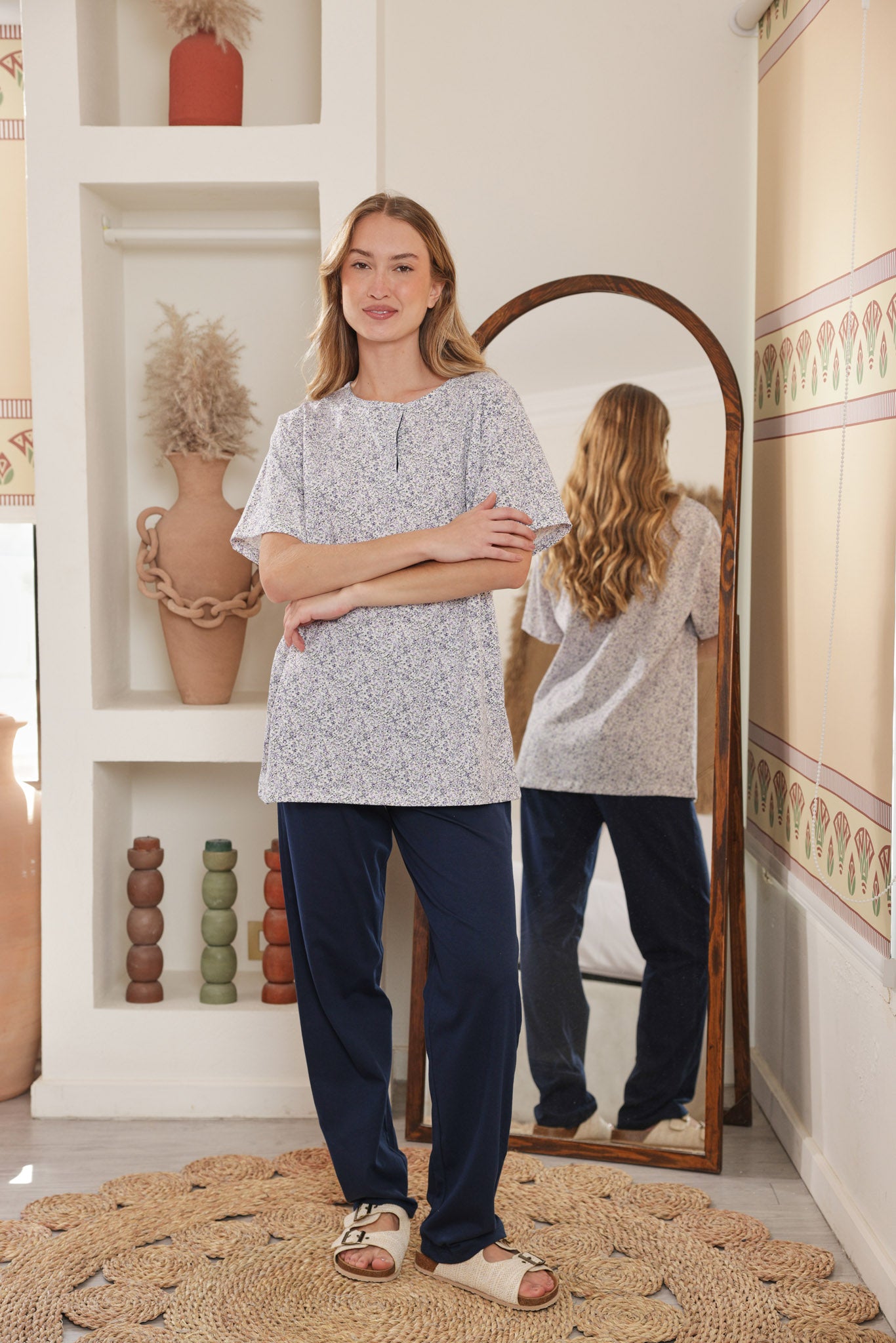 بيجاما نص كم مطبوع روتاري بنطلون ساده