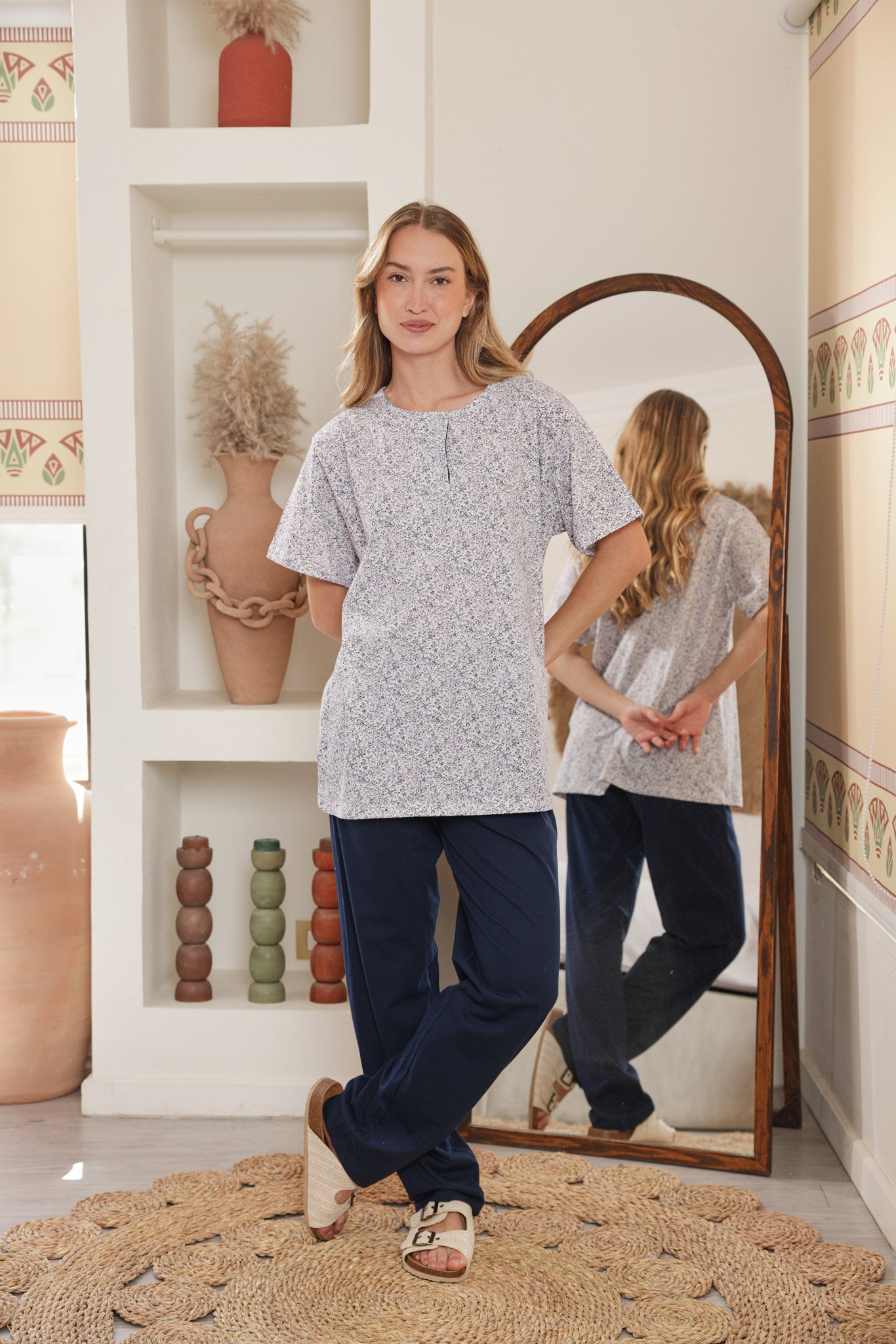 بيجاما نص كم مطبوع روتاري بنطلون ساده