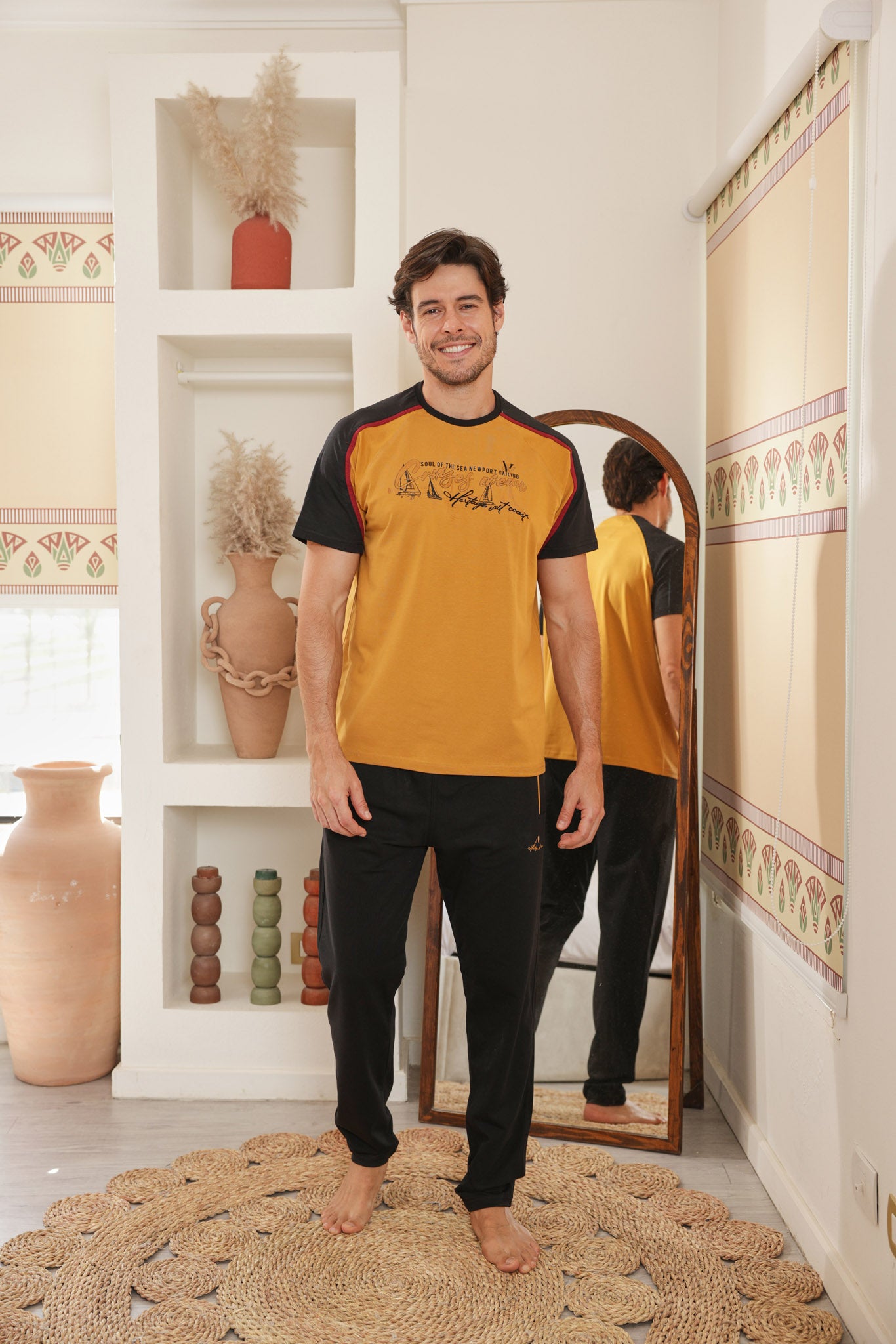 تريننج راوند بنطلون east coast