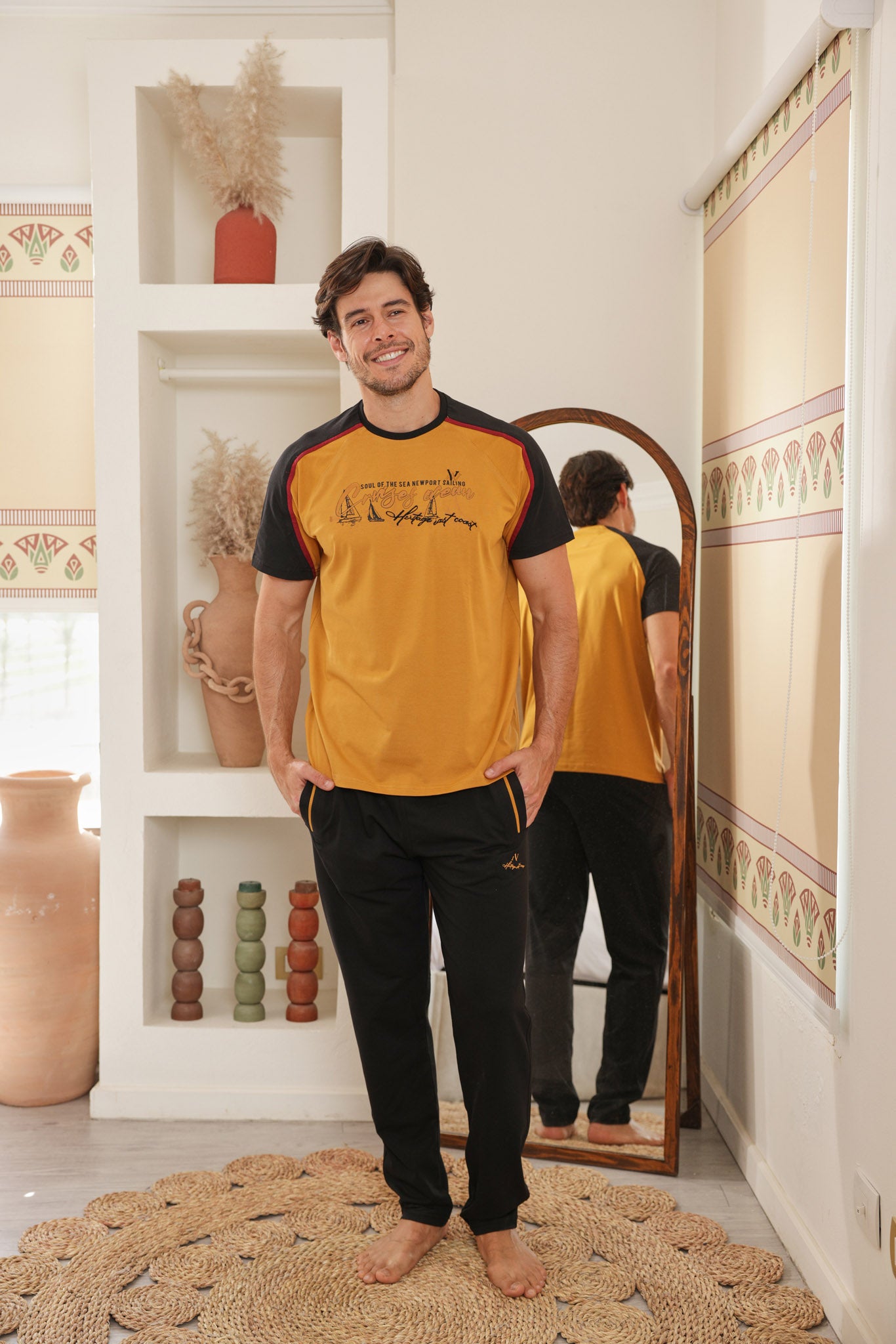 تريننج راوند بنطلون east coast