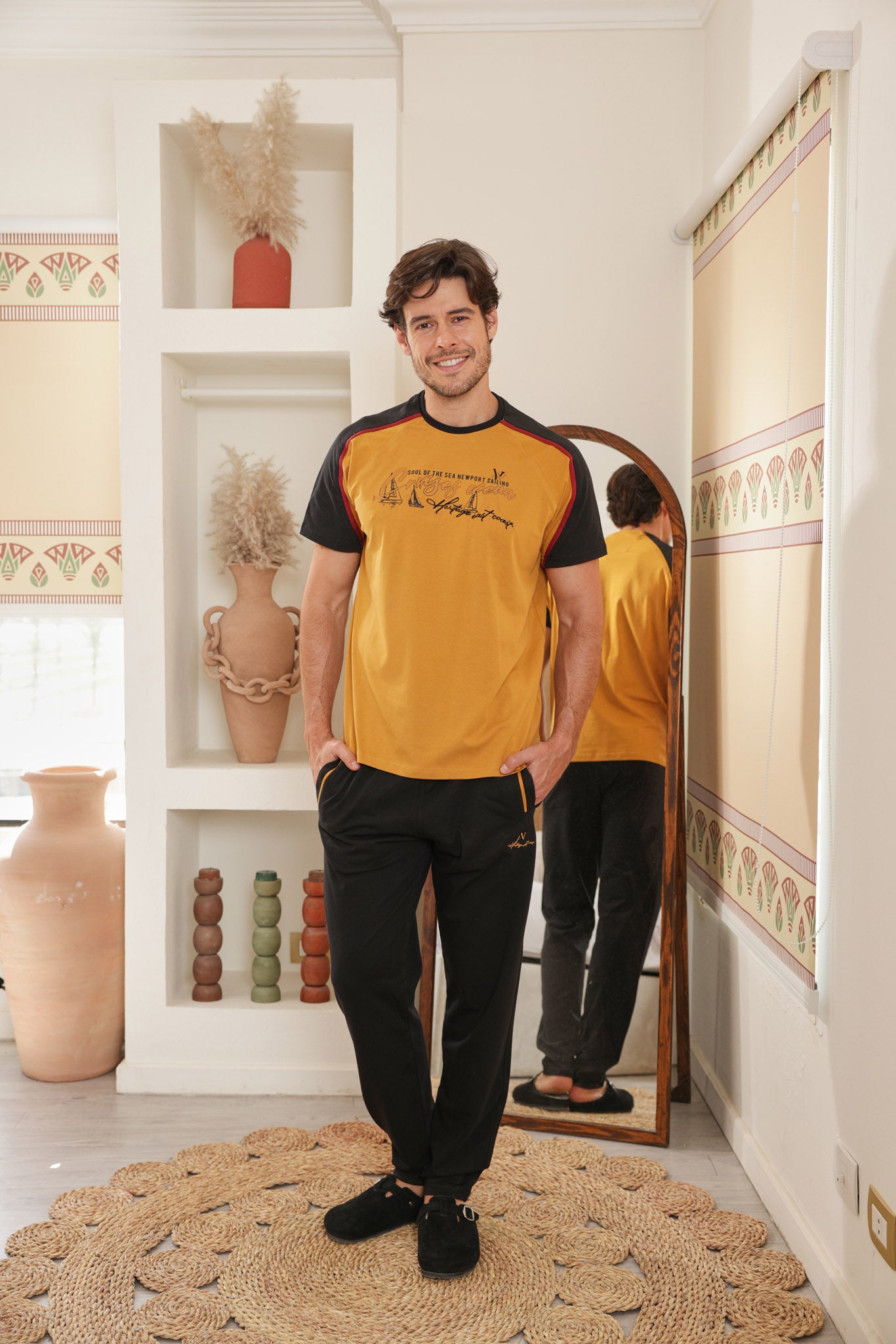 تريننج راوند بنطلون east coast