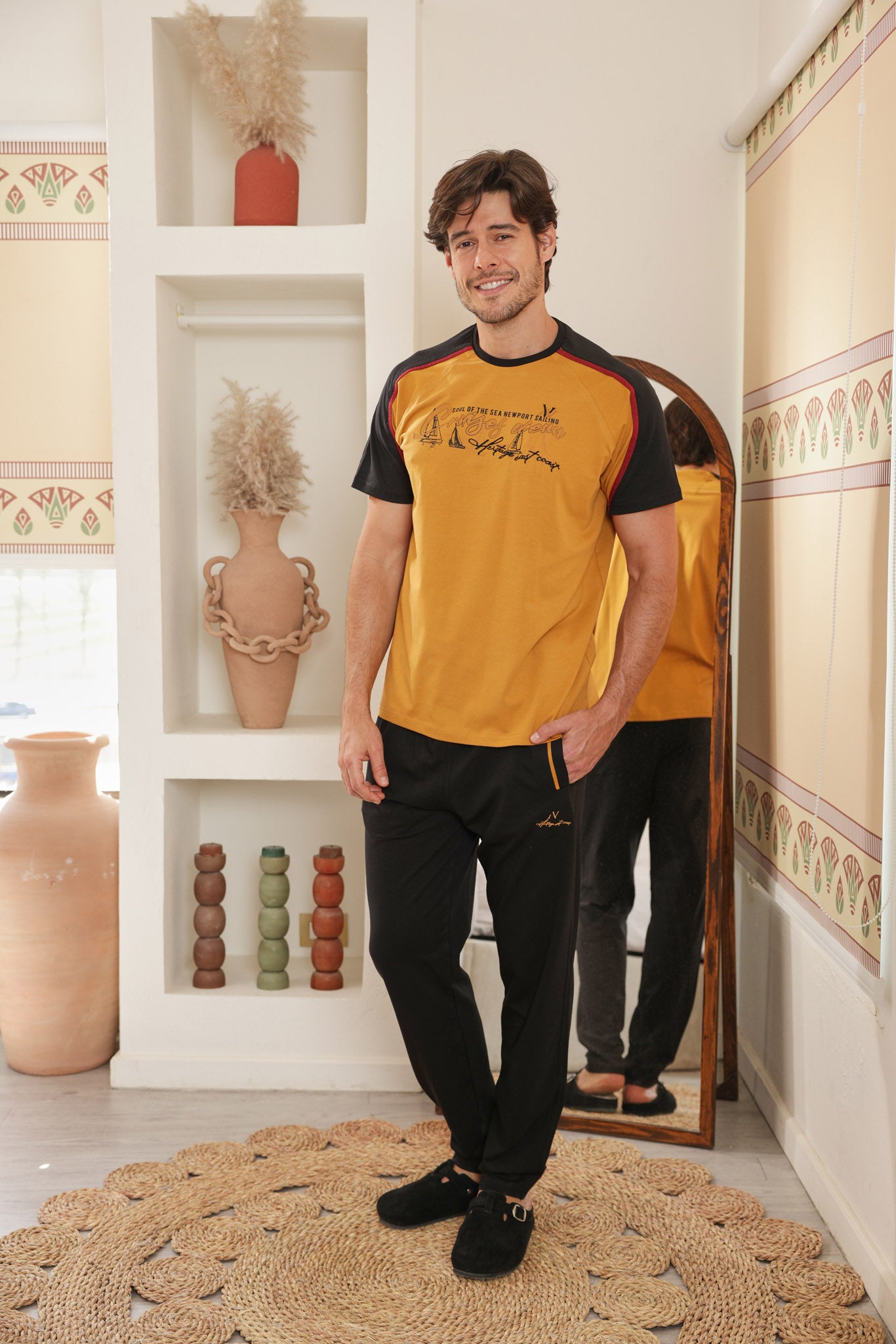 تريننج راوند بنطلون east coast