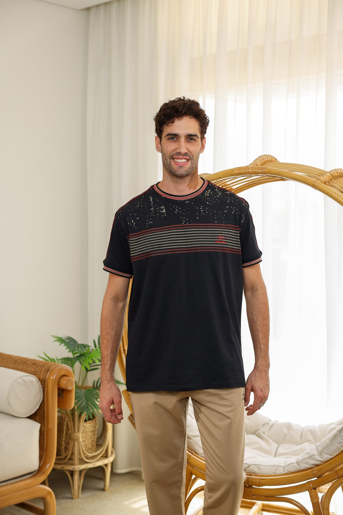 تريننج رجالي صدر مخطط بنطلون ساده