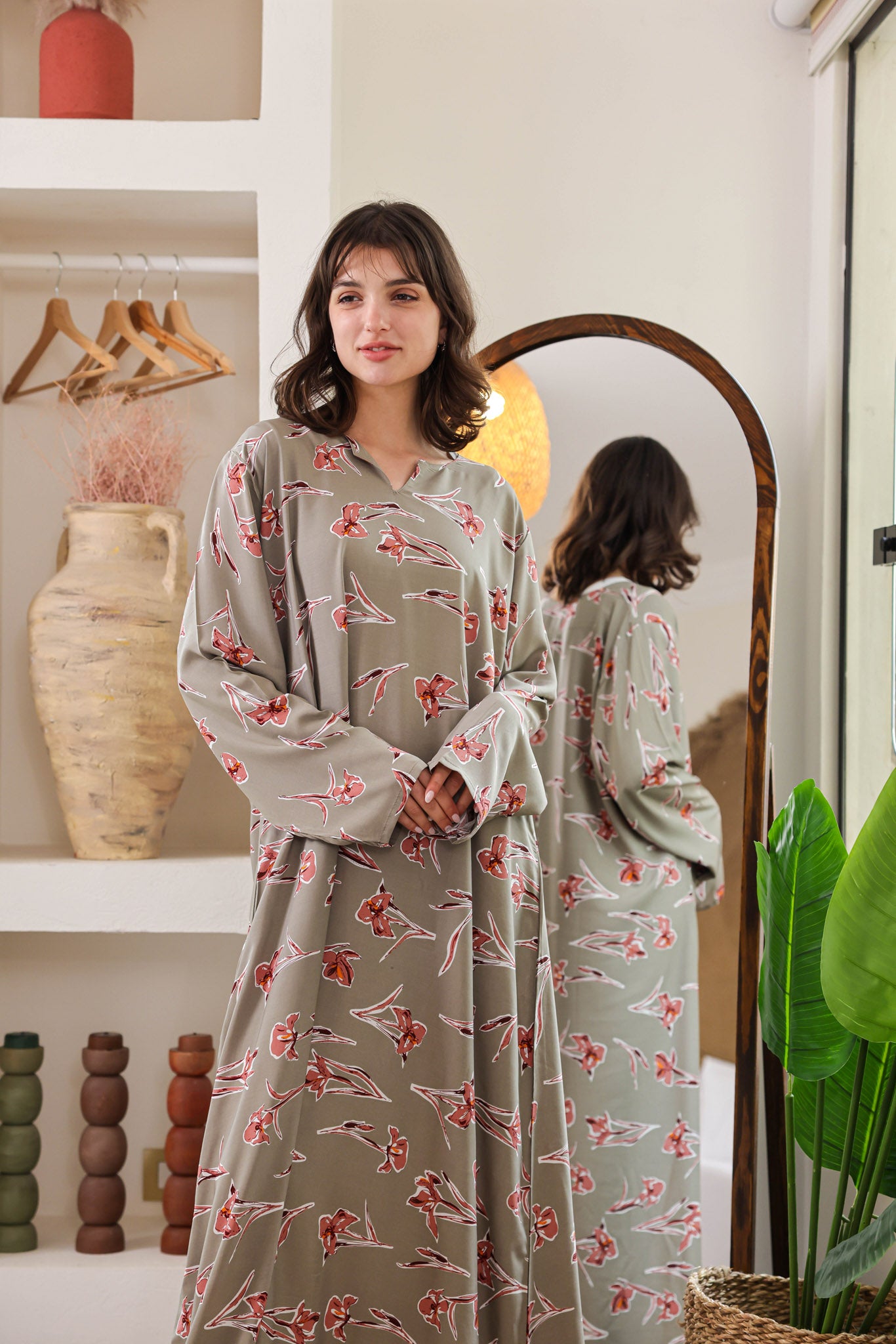 قميص فسكوز بكم مطبوع ورده