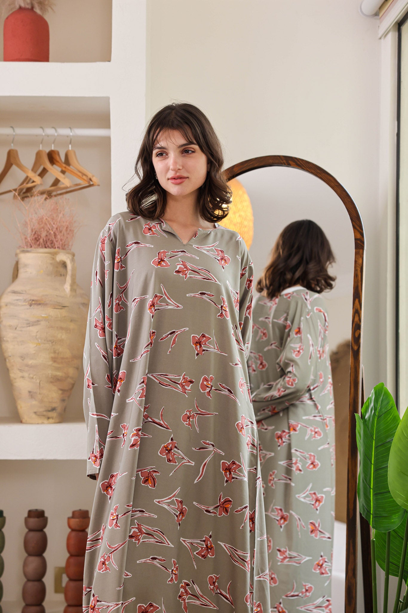 قميص فسكوز بكم مطبوع ورده