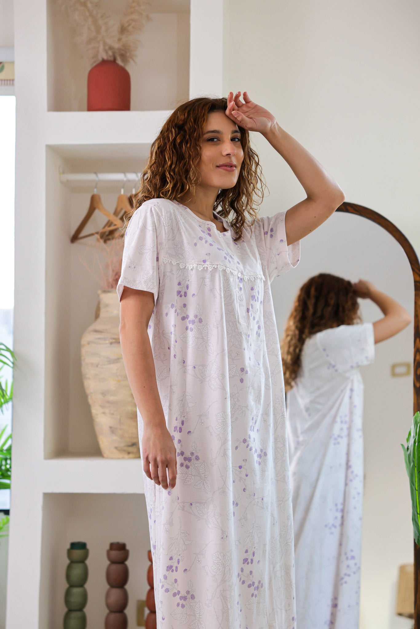 قميص نص كم قطن مطبوع بسفره بندا وزراير