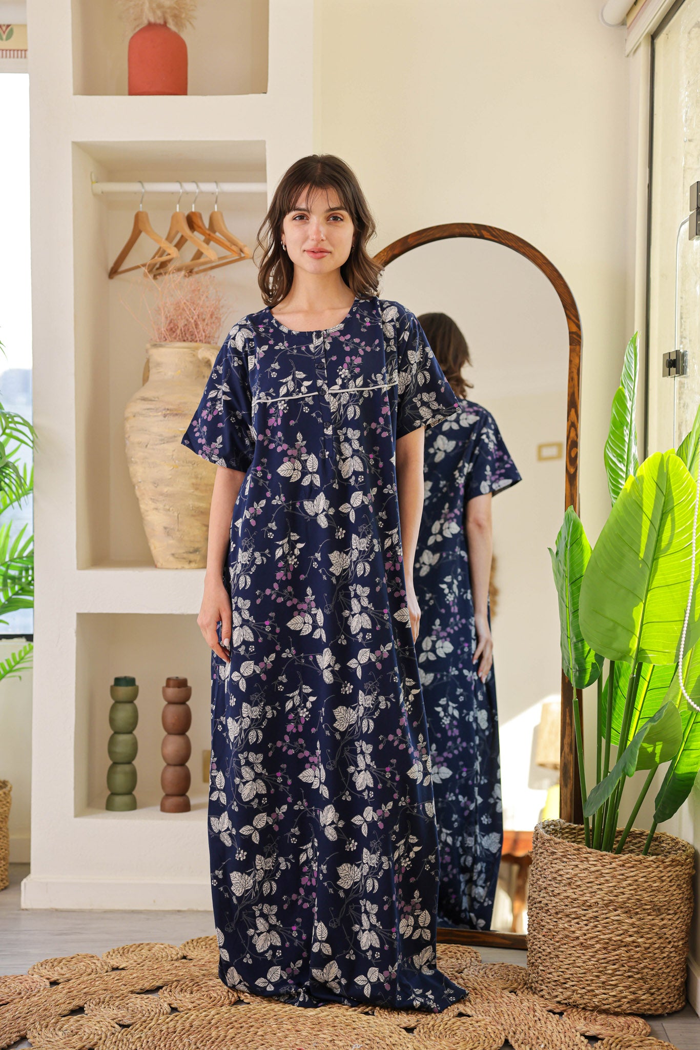 قميص نص كم مطبوع ورده بسفره ومرد بندا بزراير