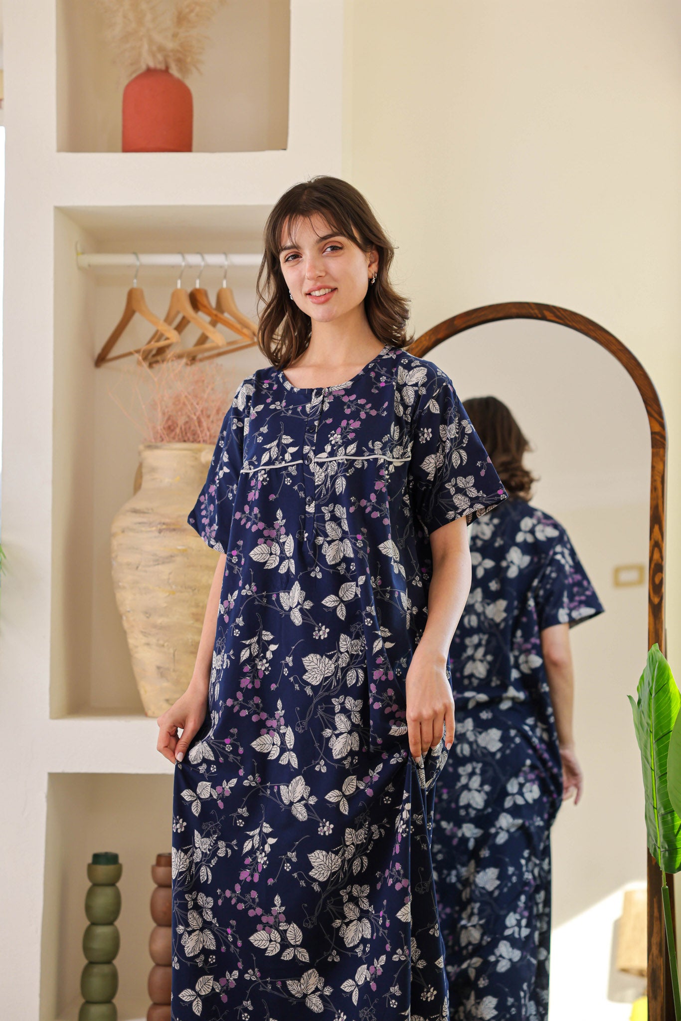 قميص نص كم مطبوع ورده بسفره ومرد بندا بزراير