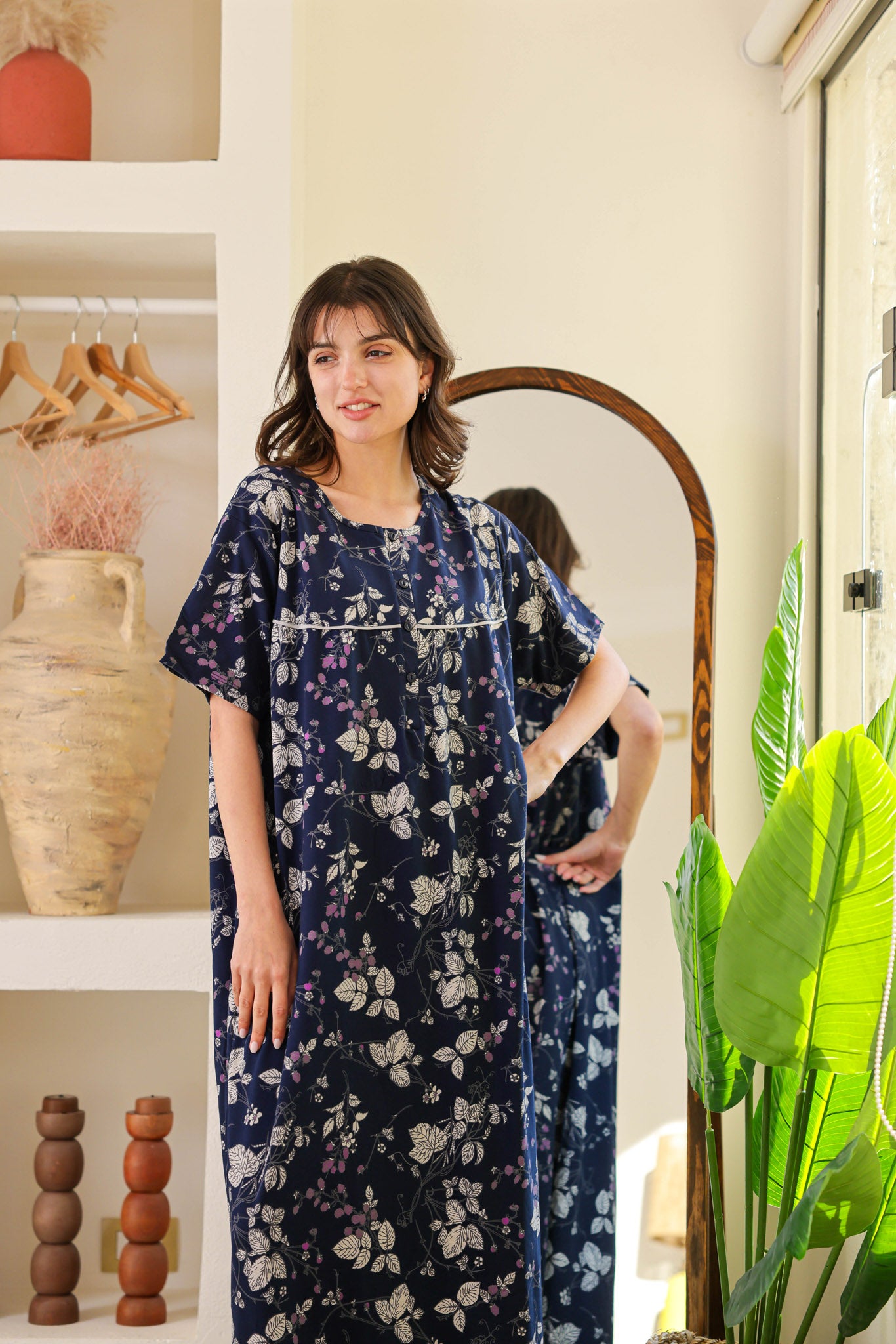 قميص نص كم مطبوع ورده بسفره ومرد بندا بزراير