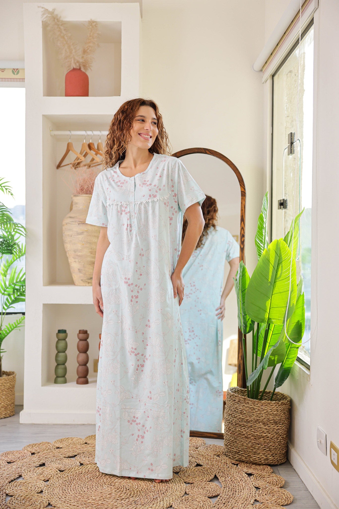 قميص نص كم قطن مطبوع بسفره بندا وزراير