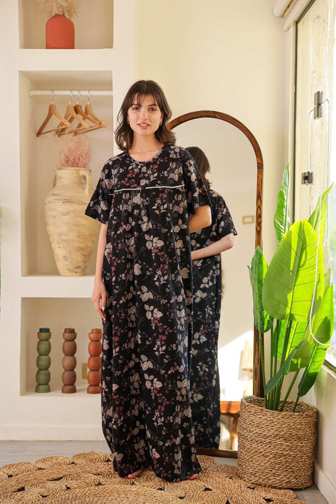 قميص نص كم مطبوع ورده بسفره ومرد بندا بزراير