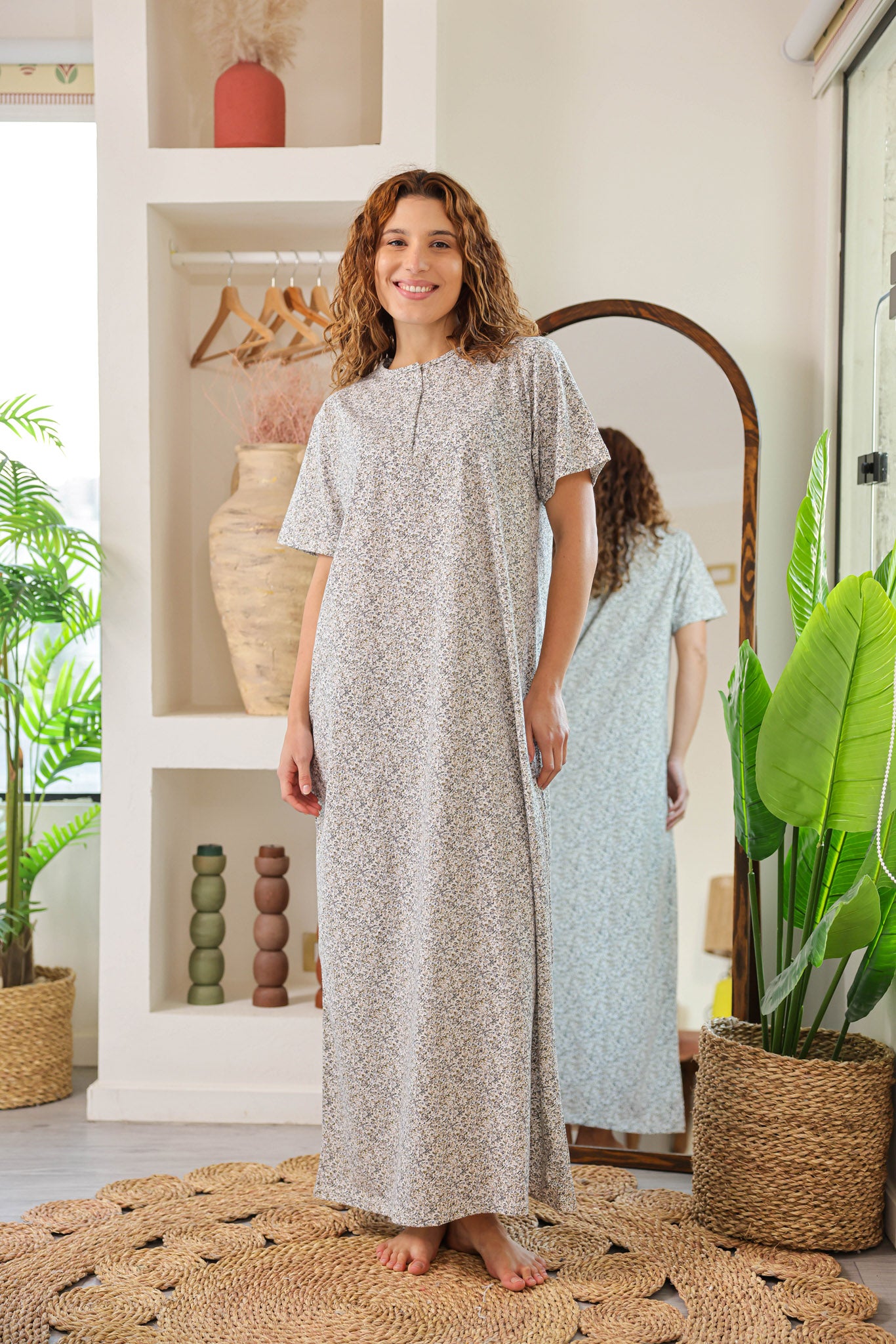 قميص نص كم مطبوع روتاري بندا وزراير