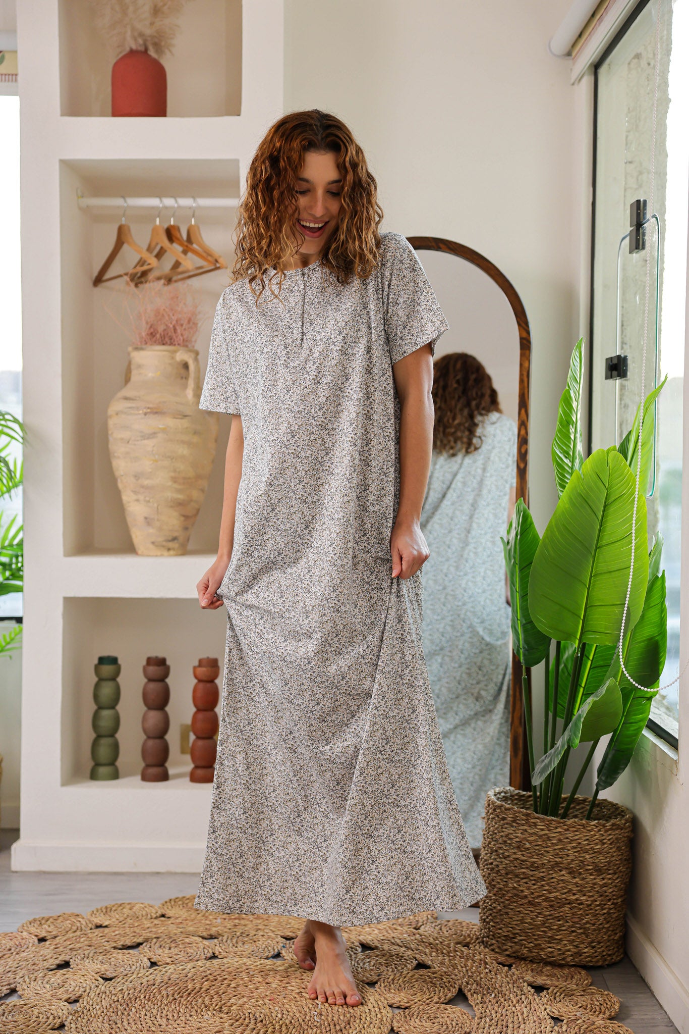 قميص نص كم مطبوع روتاري بندا وزراير