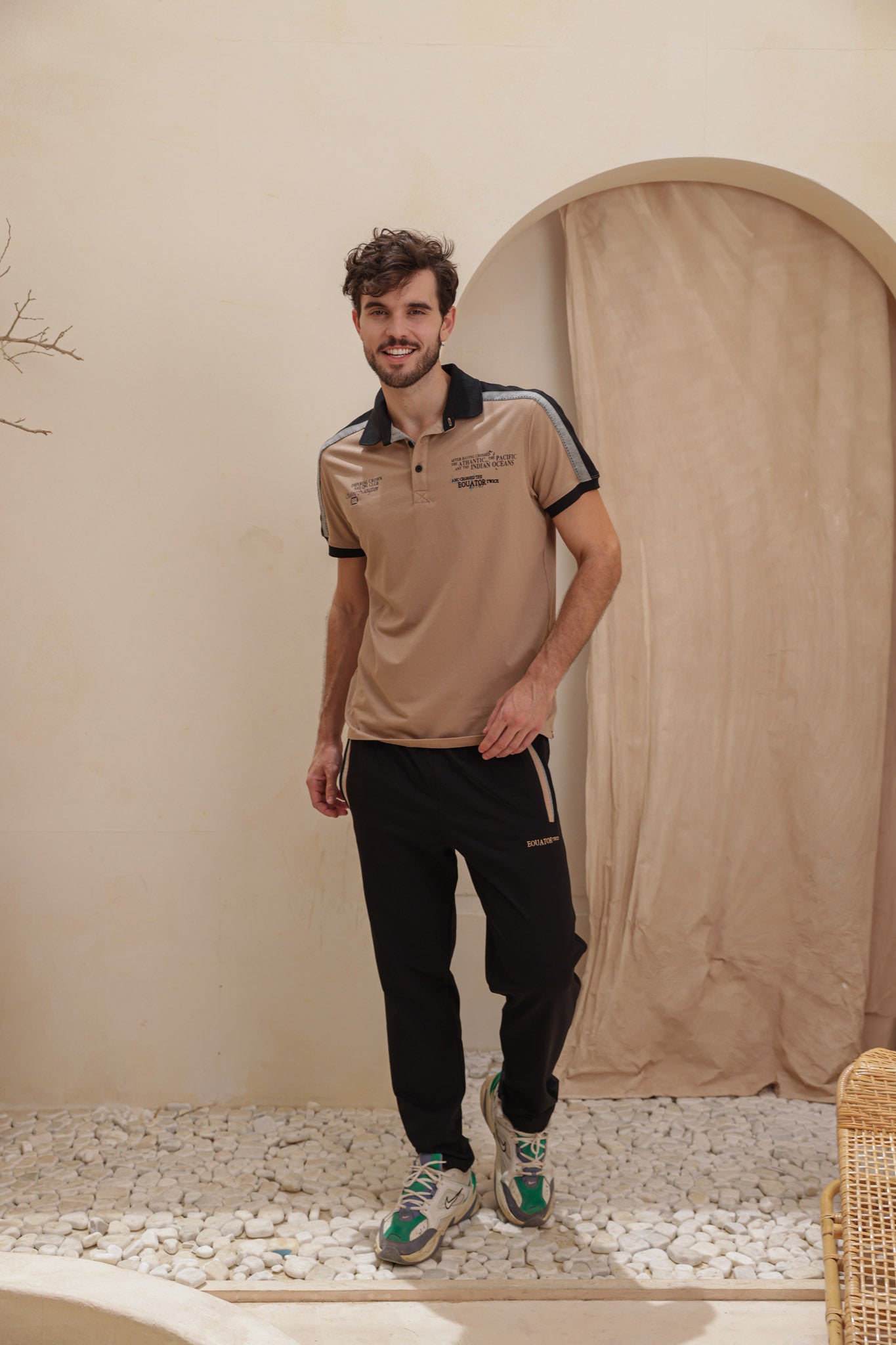 تريننج بلياقه نص كم بنطلون