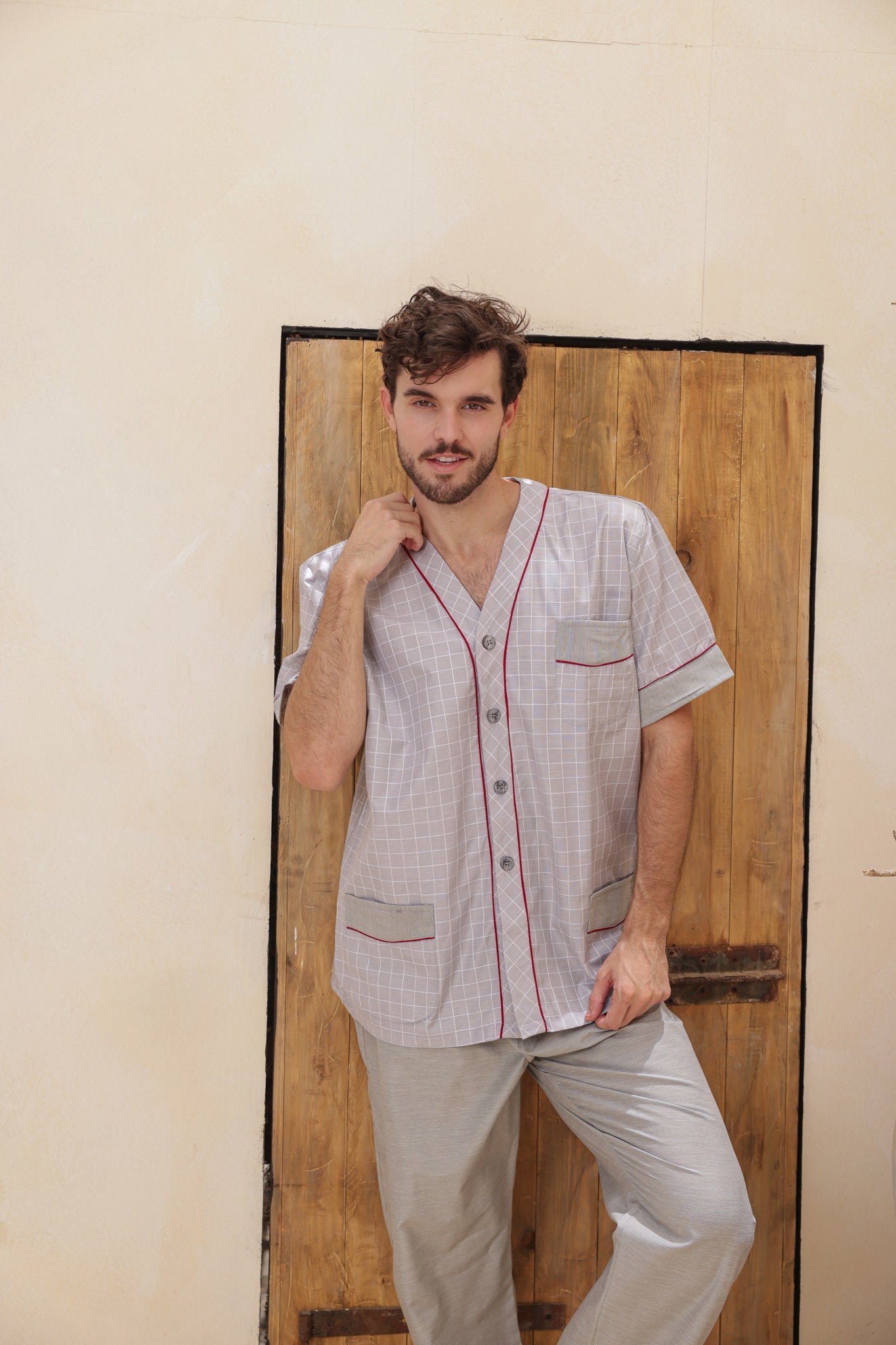 بيجاما رجالي كلاسيك سلاحي بزراير