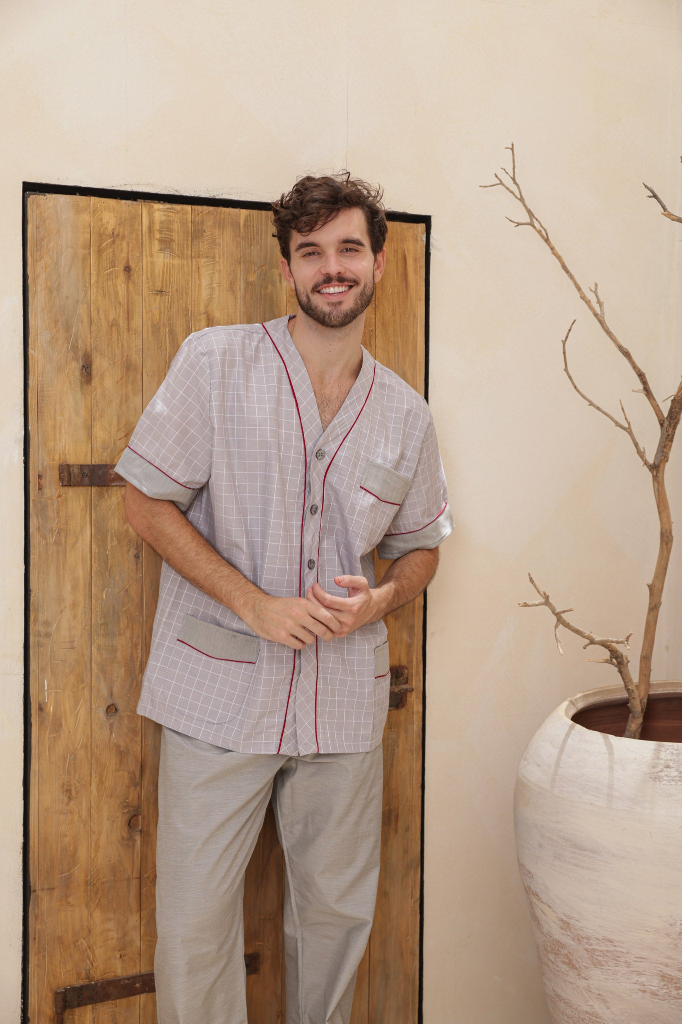 بيجاما رجالي كلاسيك سلاحي بزراير