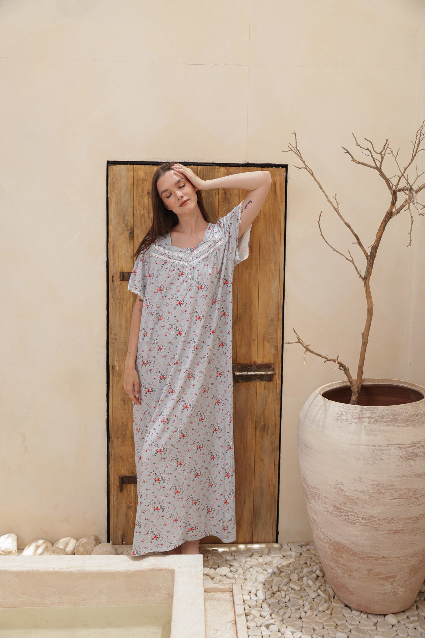 قميص ليكرا مايكي رقبه مربعه بنرفيرات جبير ومرد نص كم