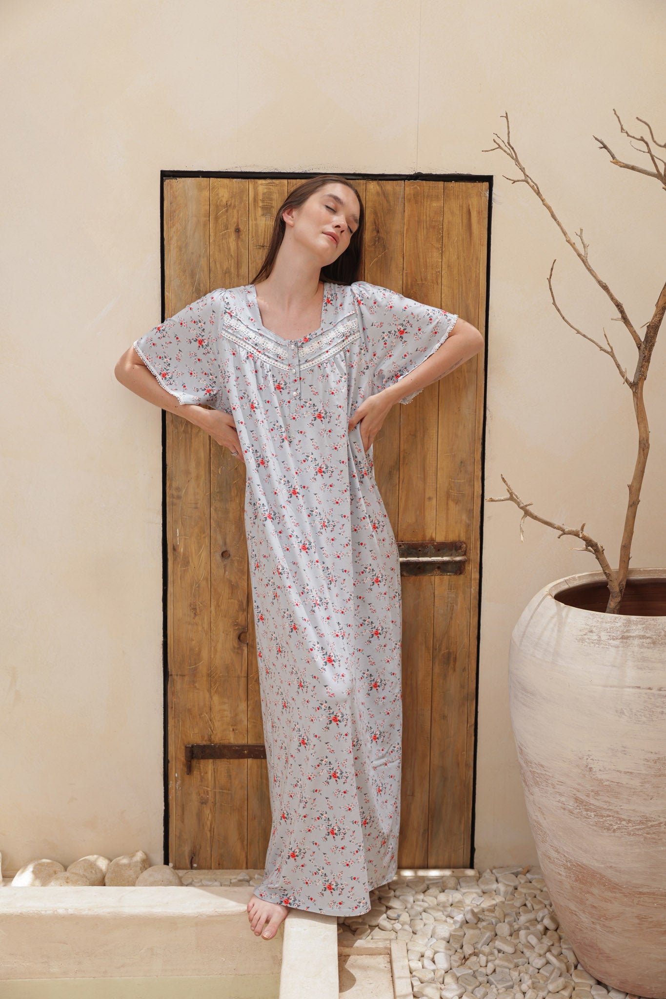 قميص ليكرا مايكي رقبه مربعه بنرفيرات جبير ومرد نص كم