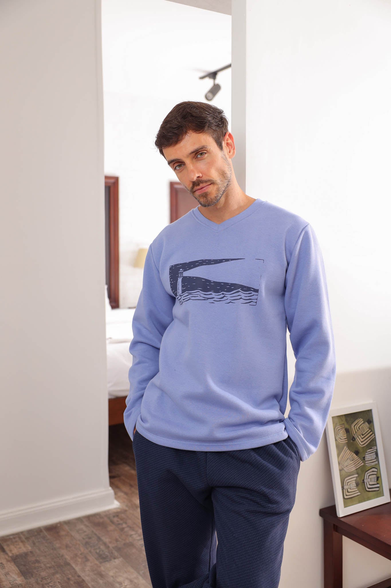 بيجاما ميلتون رقبه سبعه توب مطبوع بنطلون ساده