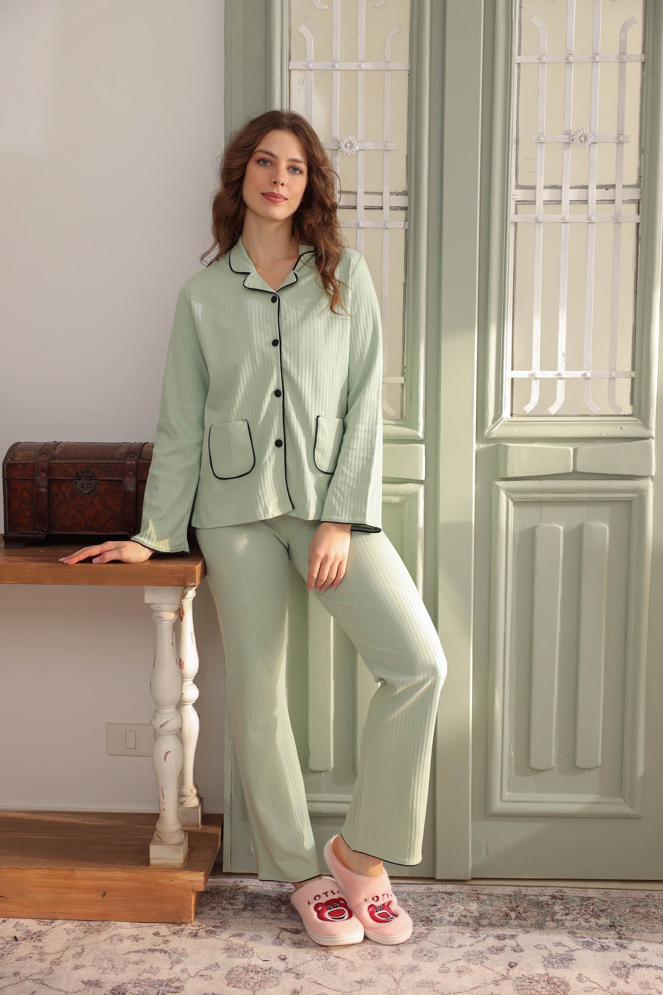 بيجاما انترلوك كلاسيك بزراير