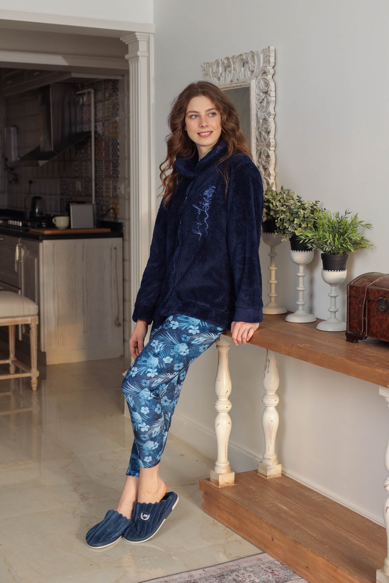 بيجاما فرو كلاسيك بزراير