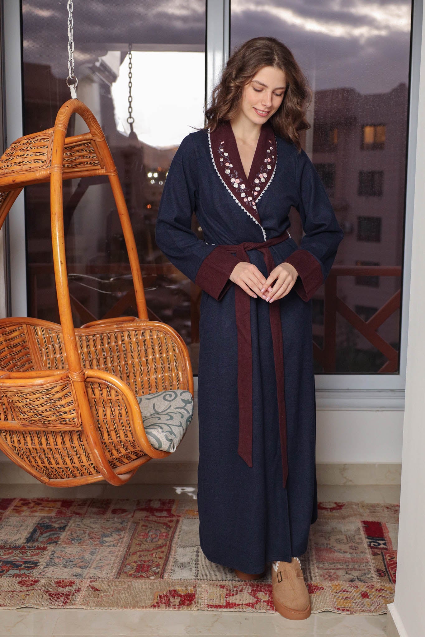 روب كاشمير ساده كول شال مطرز