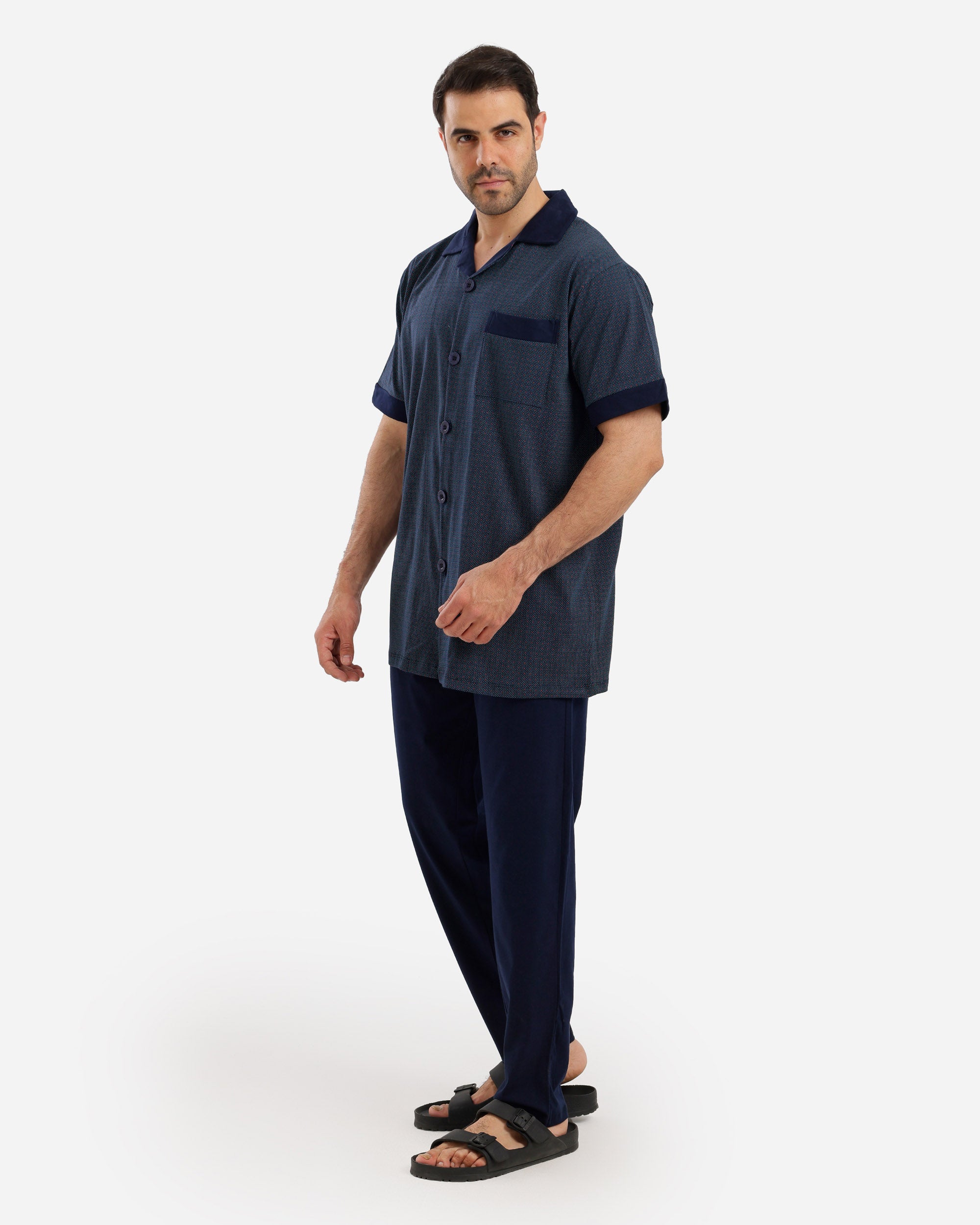 بيجاما نص كم كلاسيك بزراير توب مطبوع