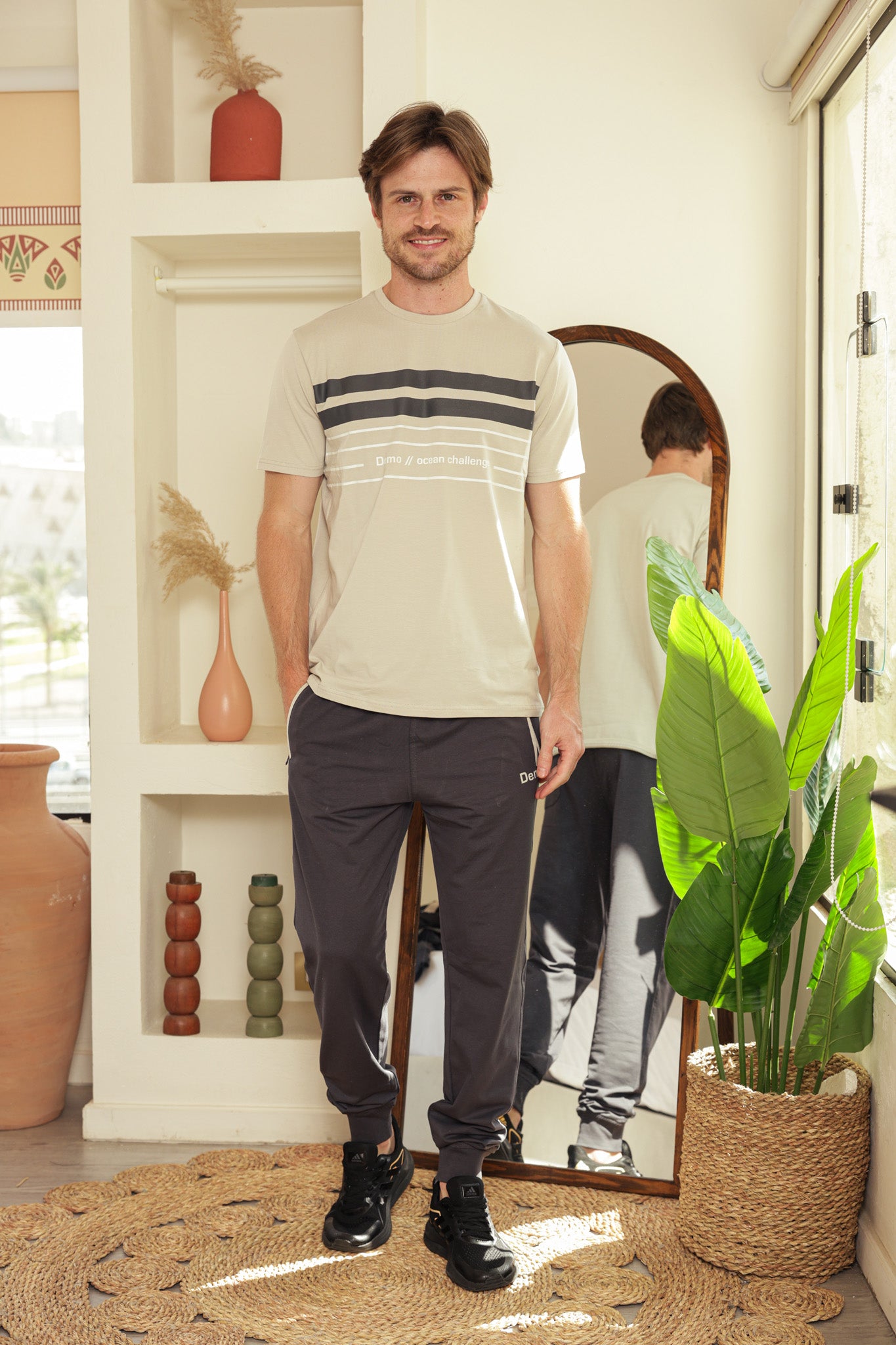 تريننج رجالي راوند بخطوط بالعرض