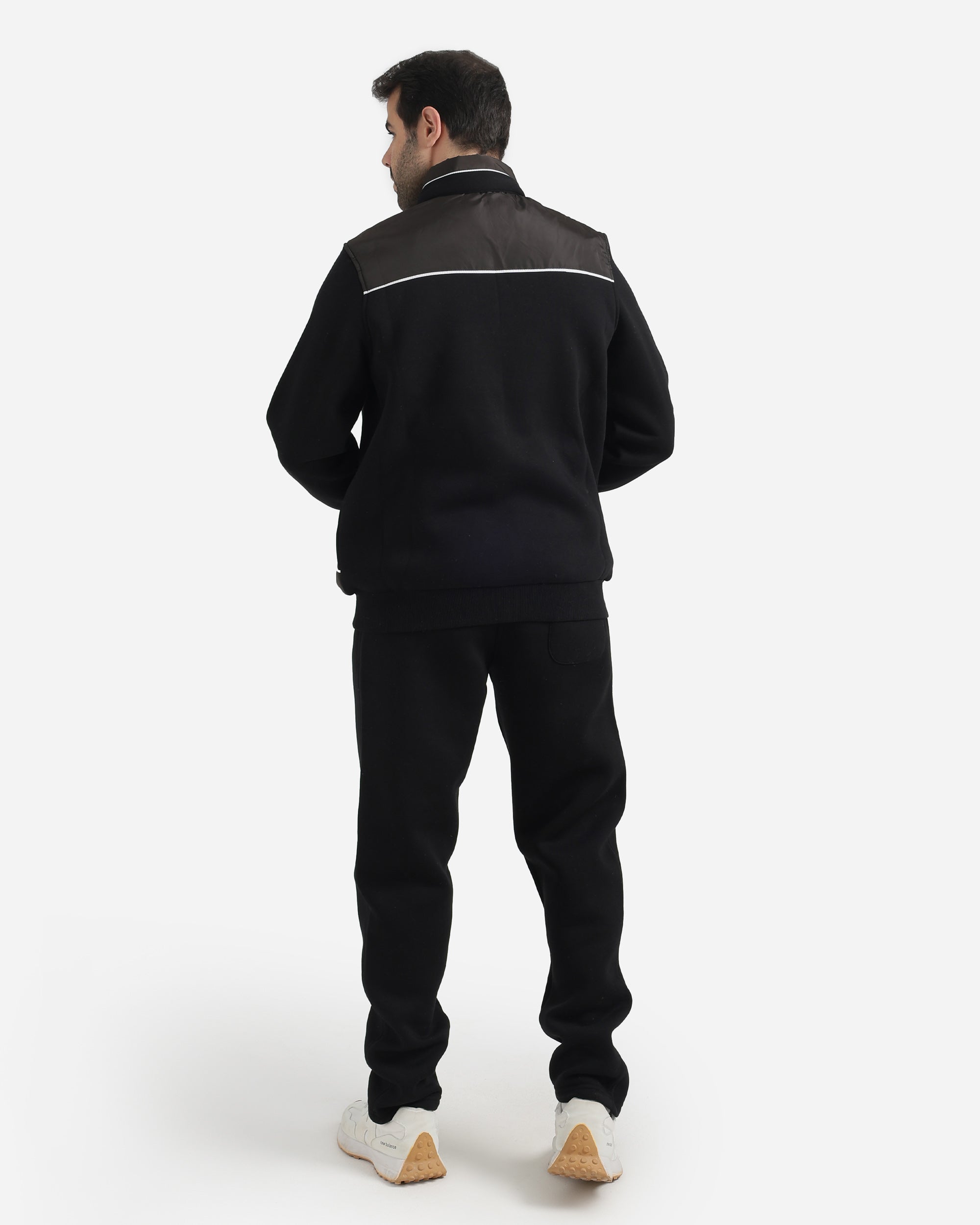 تريننج ميلتون صدر وتربروف