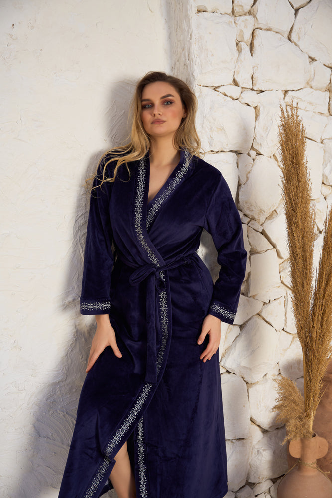 روب حريمي قطيفه مطرز