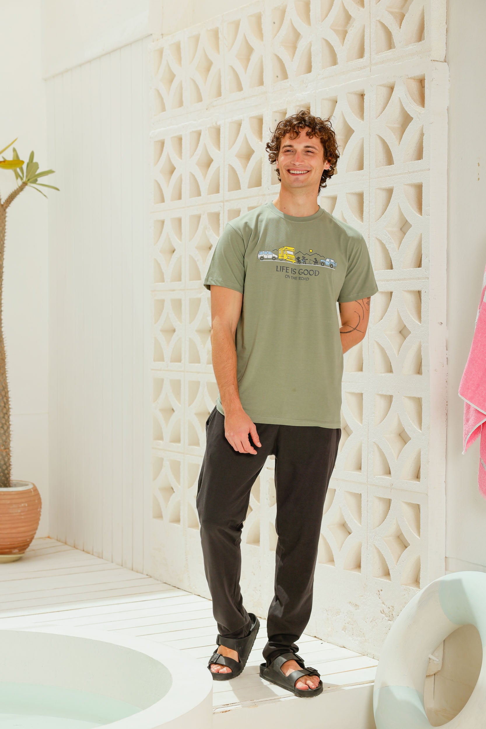 بيجاما نص كم مطبوع life is good بطلون ساده