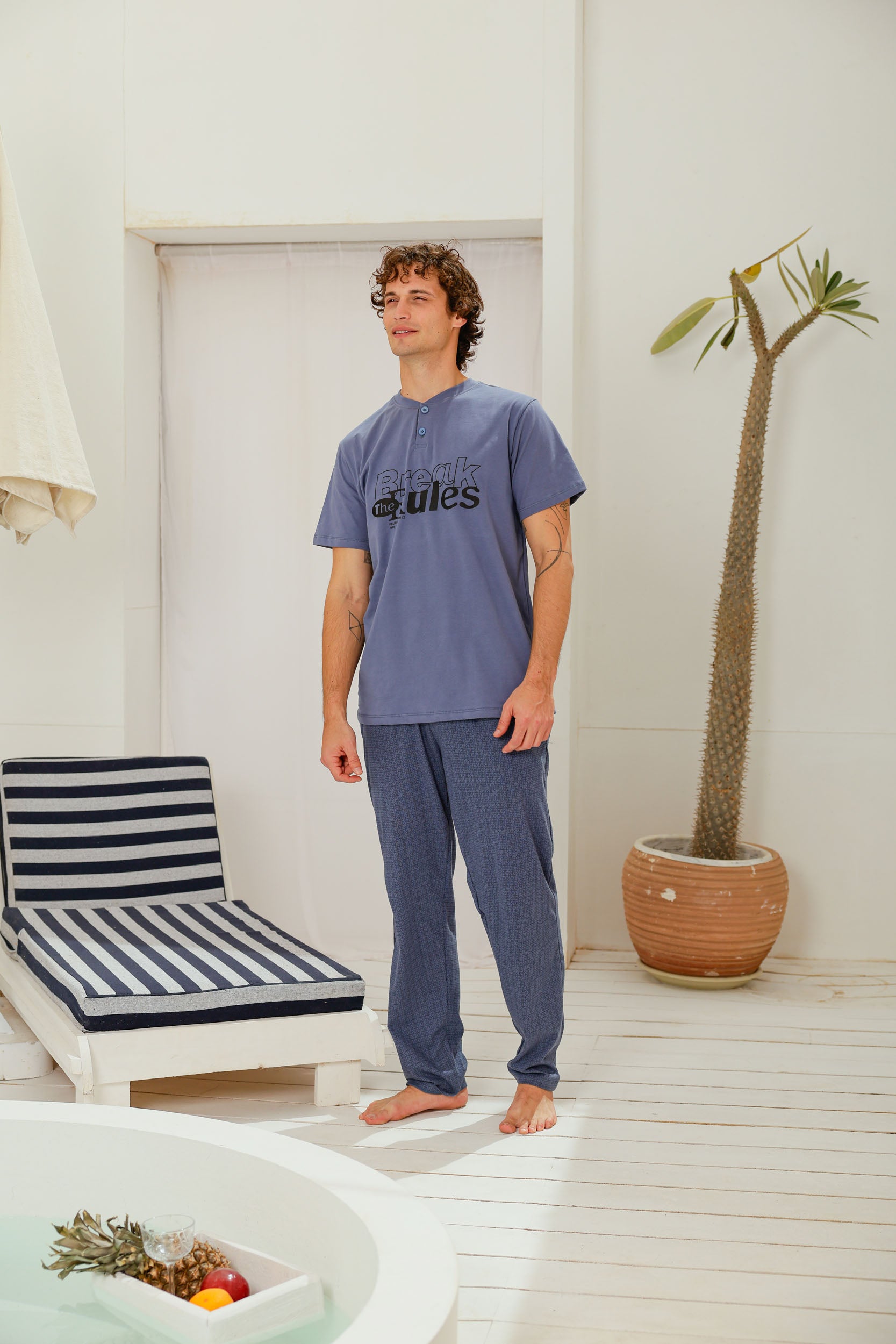 بيجاما نص كم بندا وزراير بنطلون مطبوع