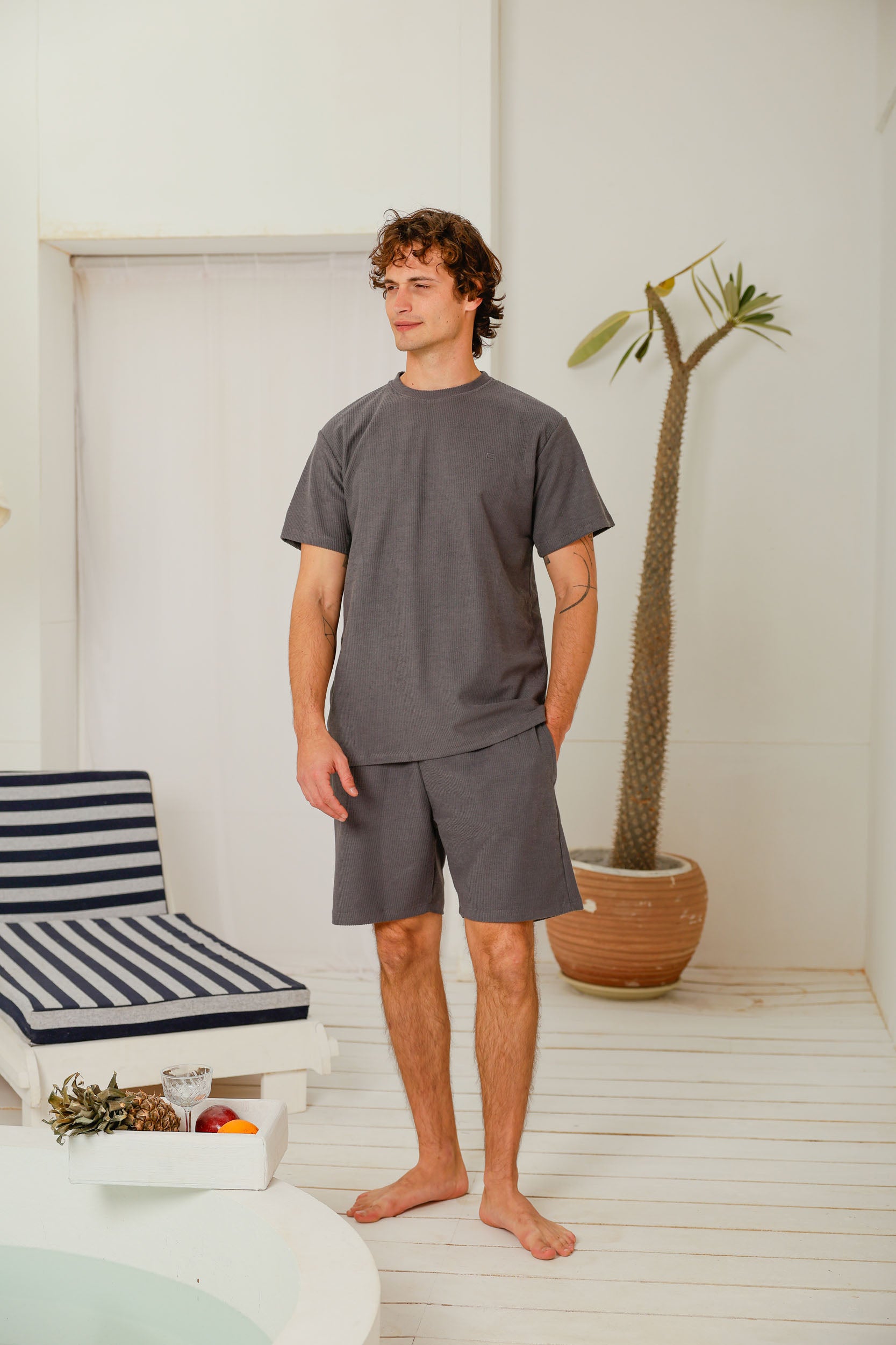 تريننج نص كم ساده مضلع شورت