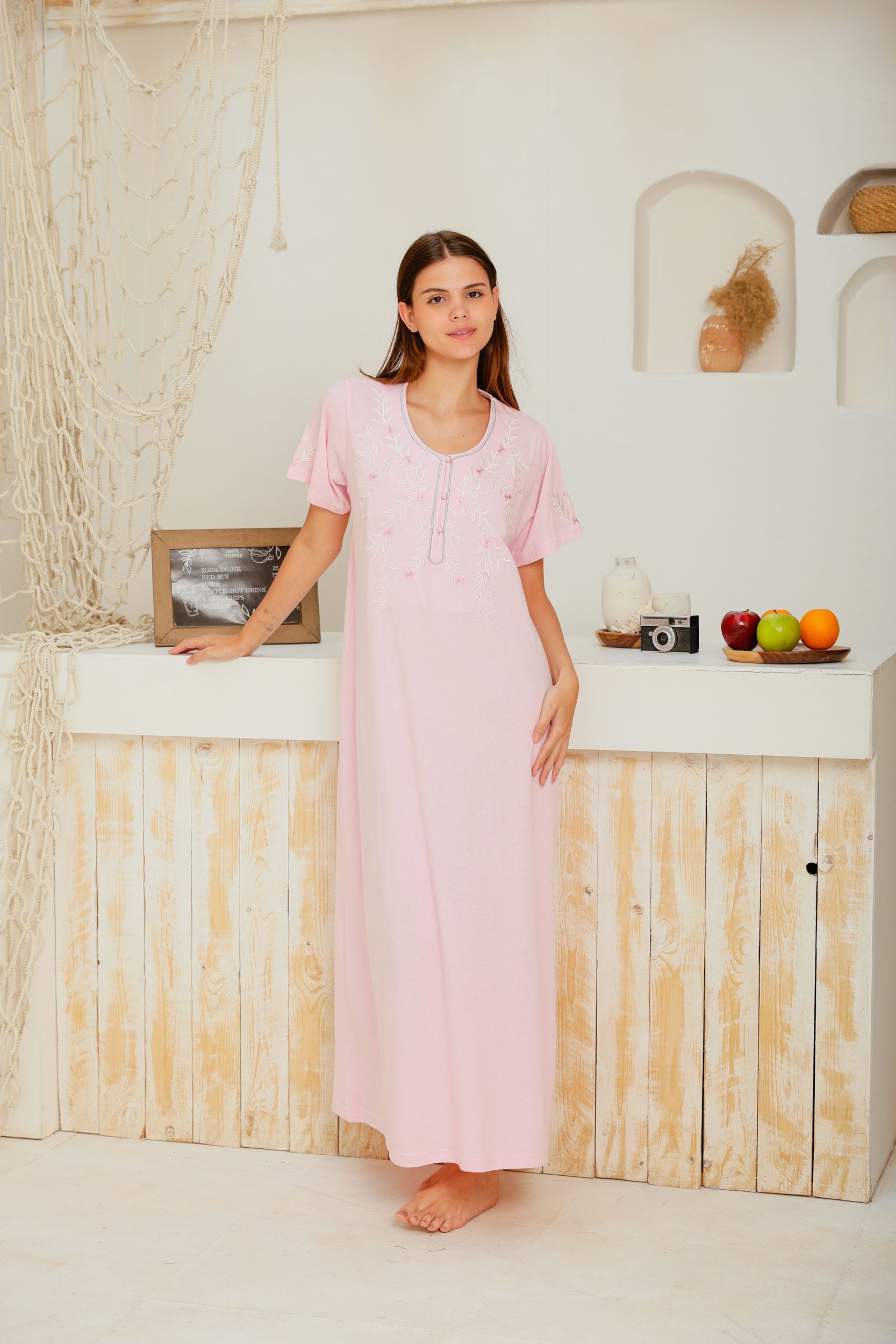 قميص نص كم ساده بنا وزراير مطرز فروع