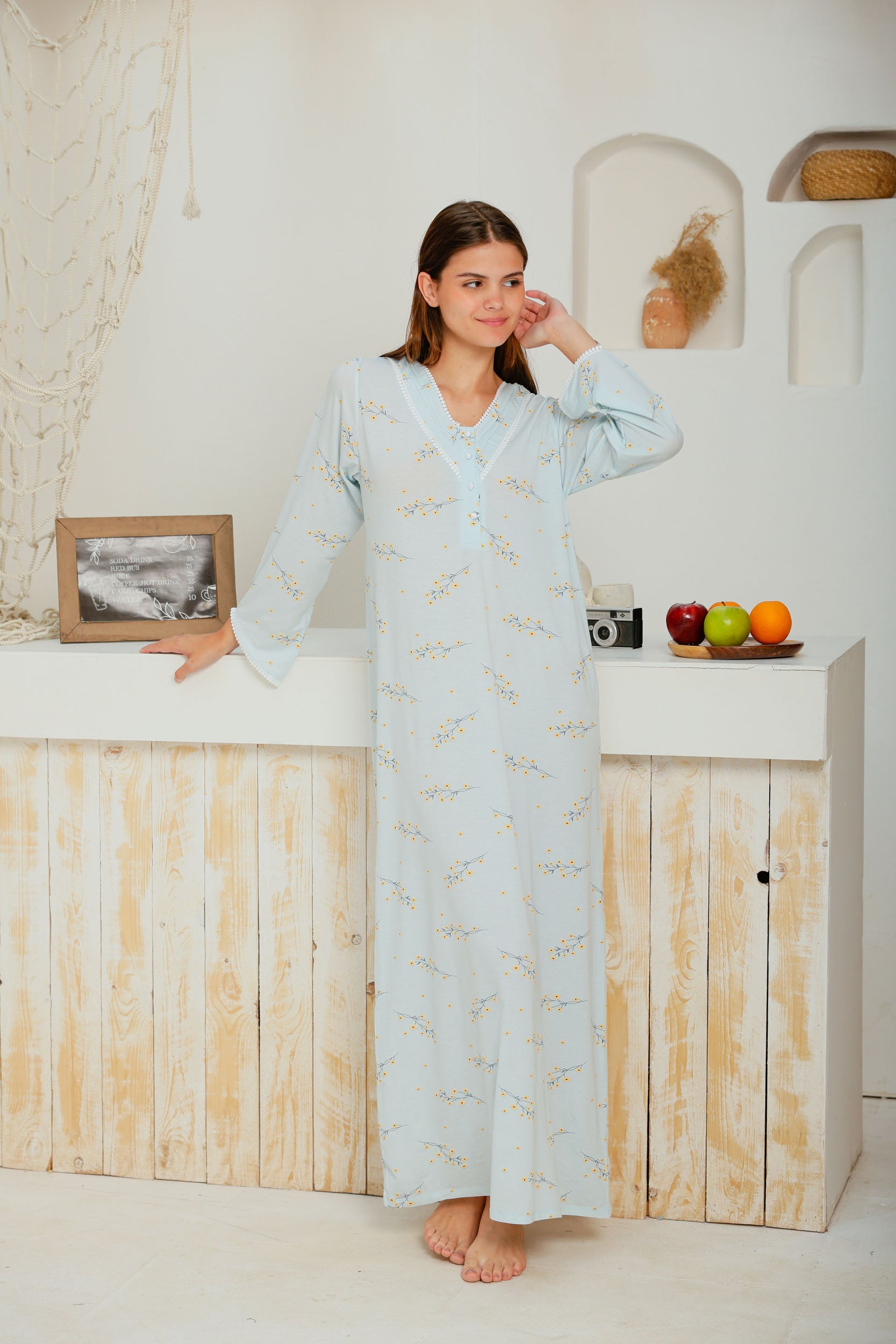 قميص ليكرا رقبه سبعه بنيرفيرات ومرد بكم