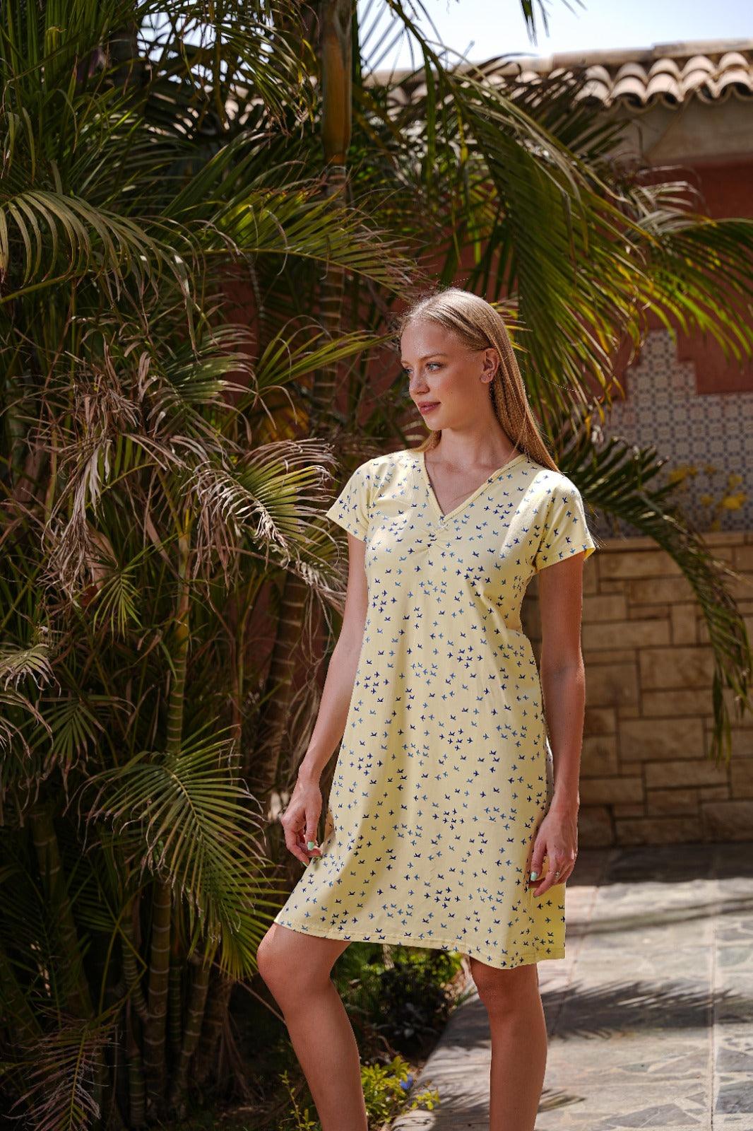 قميص نص كم قصير طباعه عصفوره