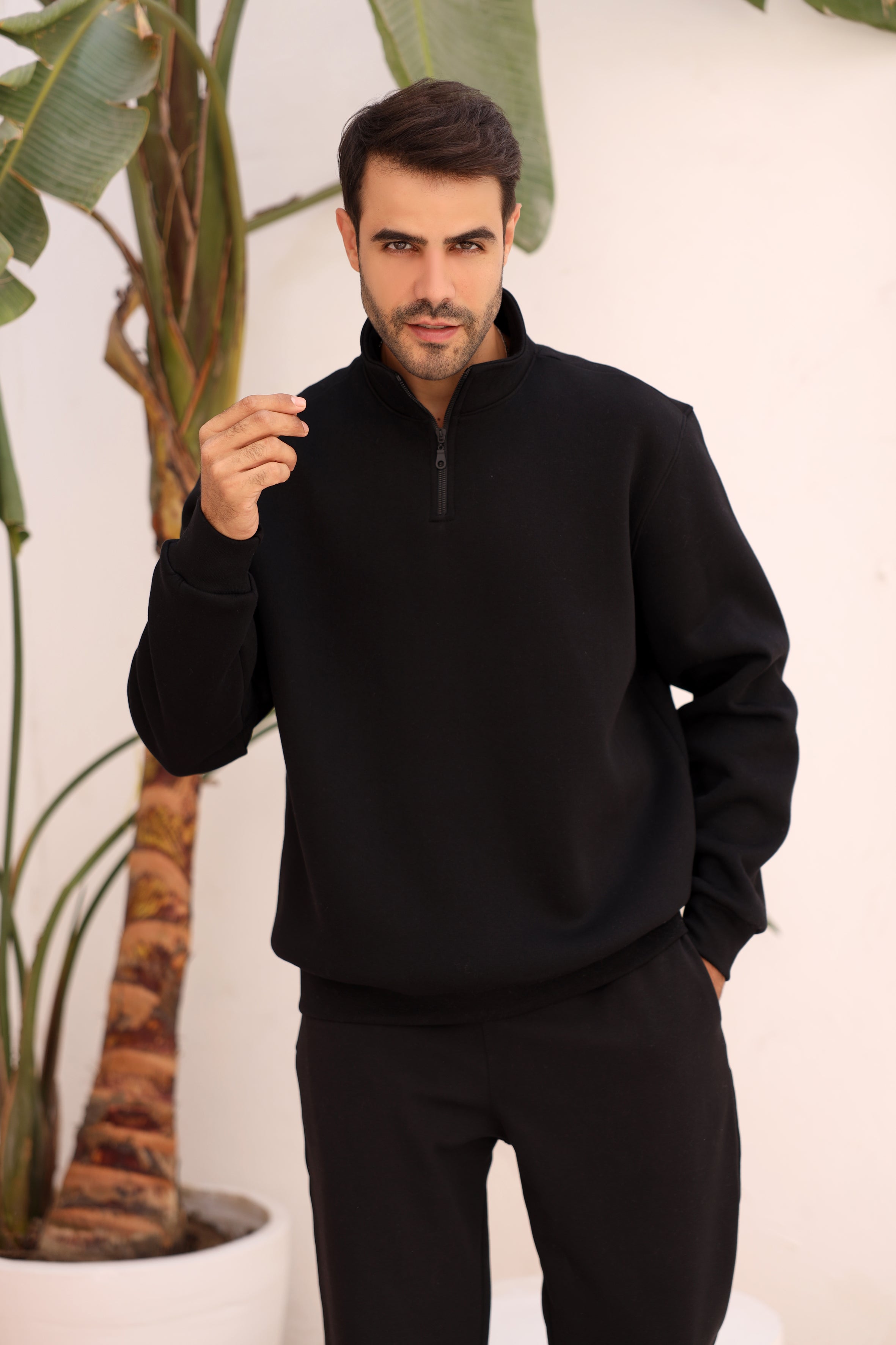 سويت شيرت نص ياقه ميلتون