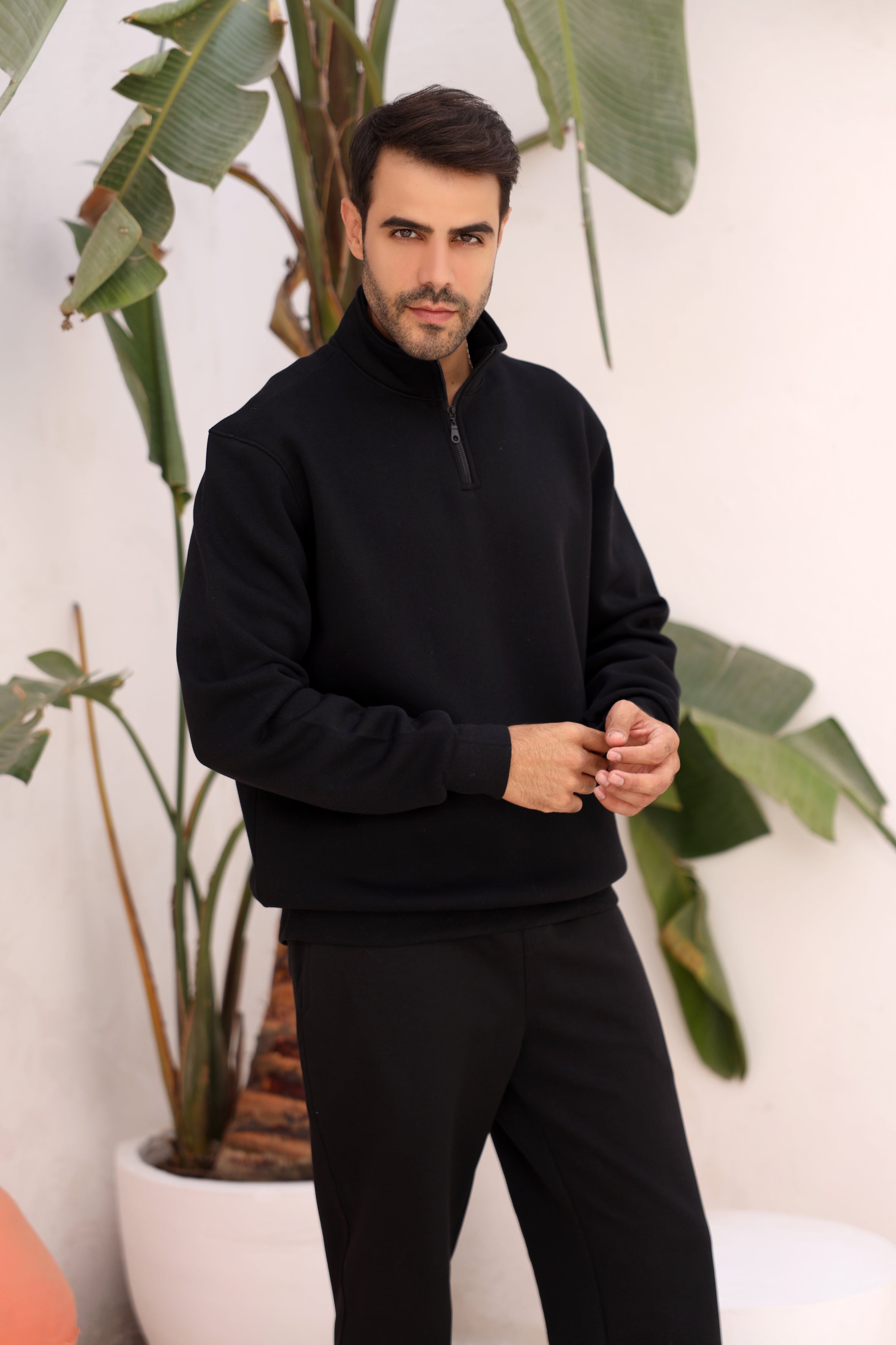 سويت شيرت نص ياقه ميلتون