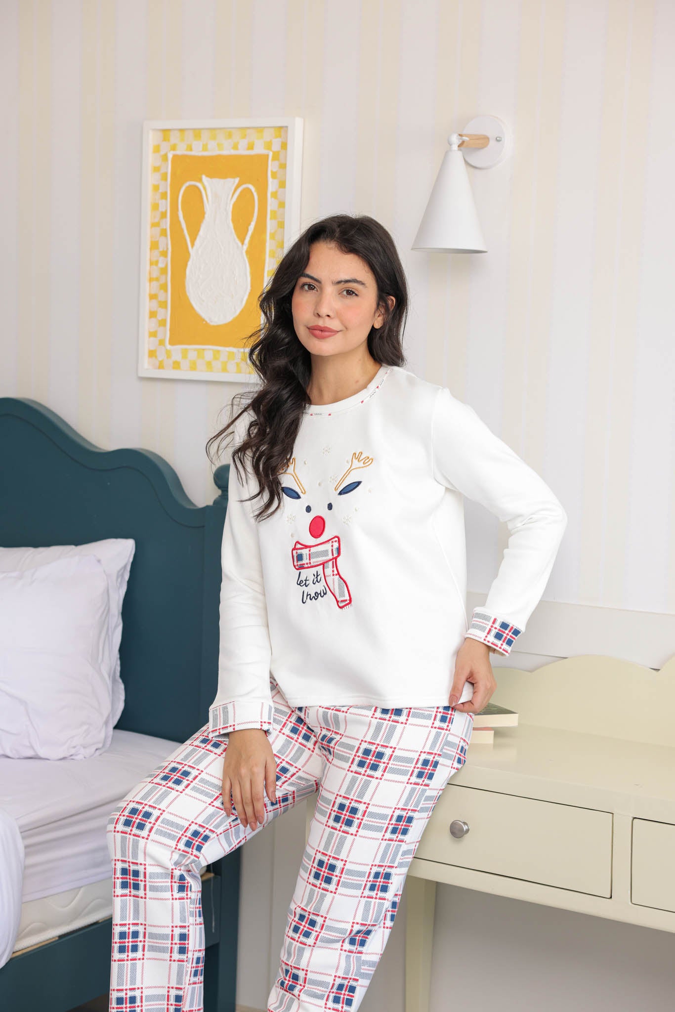 بيجاما ميلتون كريسماس تطريز غزاله