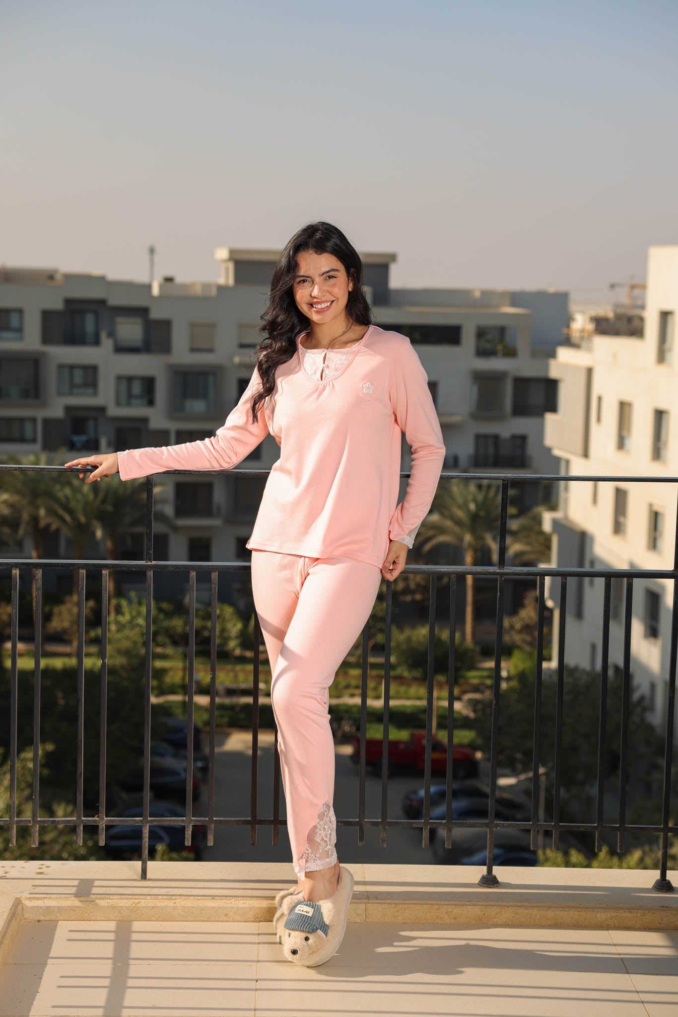 بيجاما ميلتون ساده بدانتيل